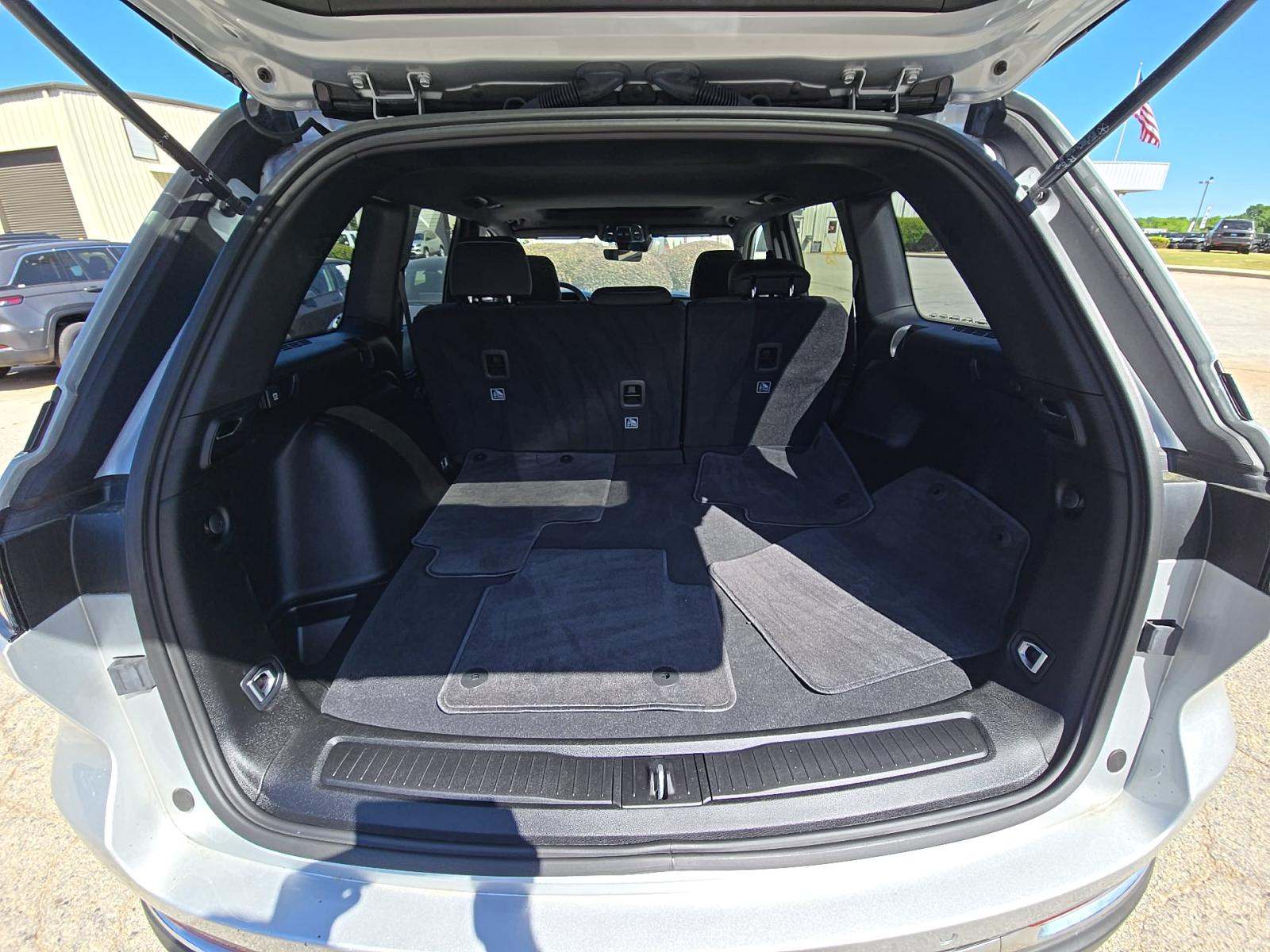 JEEP GRAND CHEROKEE - 10