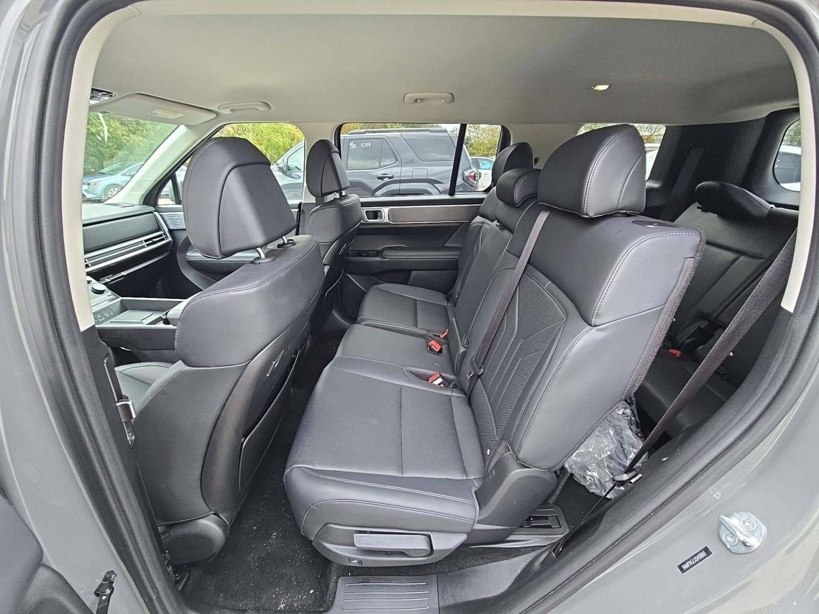 2025 Hyundai Santa Fe SEL FWD