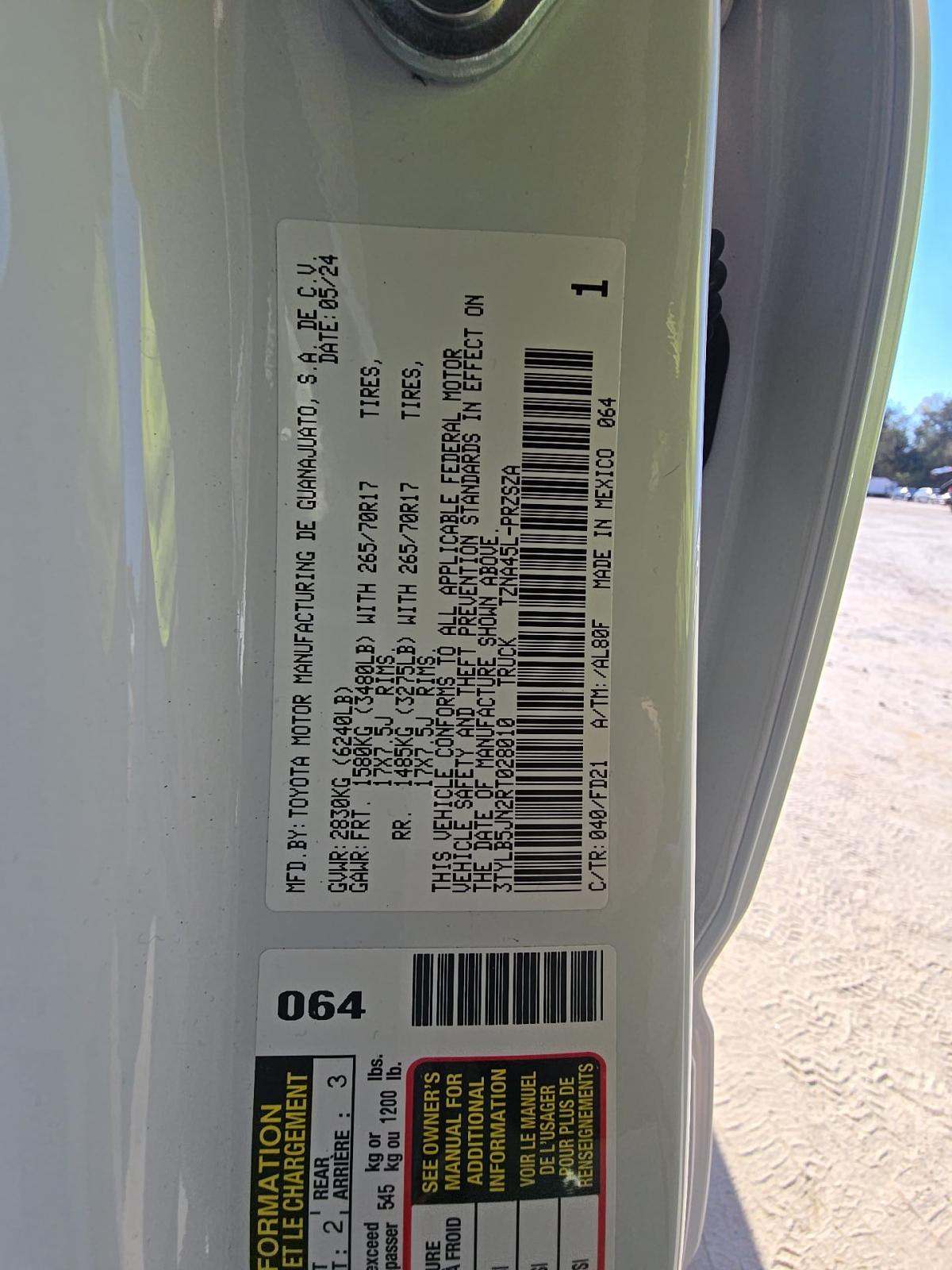 2024 Toyota Tacoma TRD Off-Road AWD