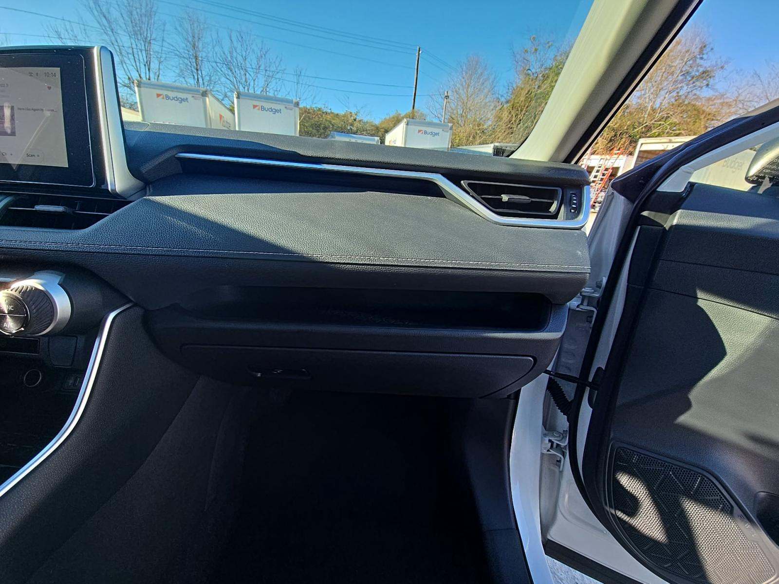 2025 Toyota RAV4 Hybrid LE AWD