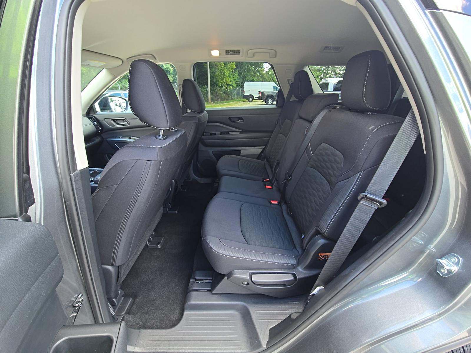 2026 Nissan Pathfinder S AWD