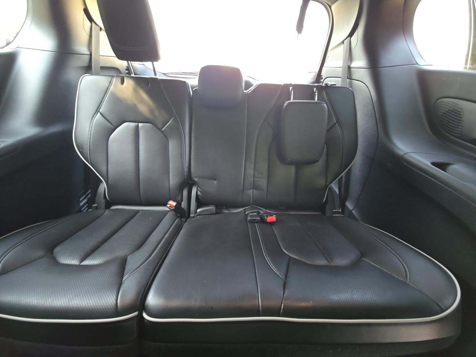 2026 Chrysler Pacifica Limited FWD