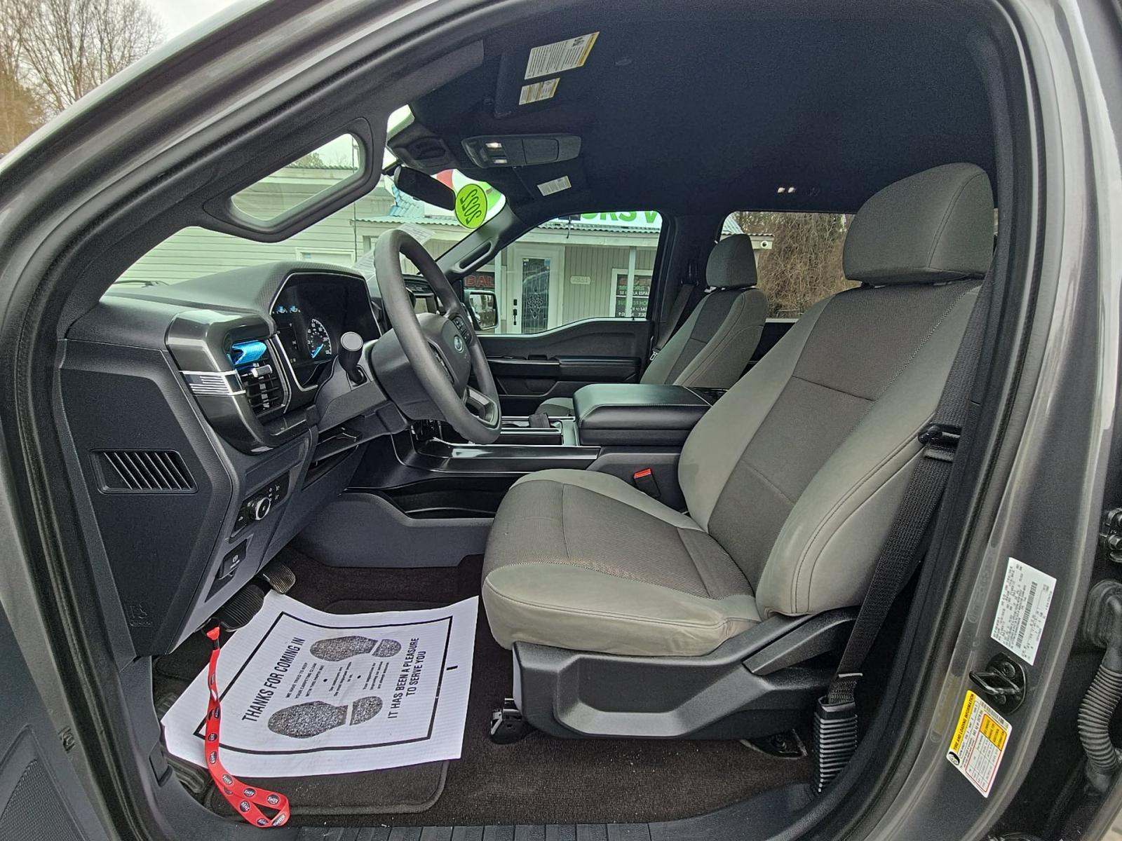 2022 Ford F-150 XL AWD