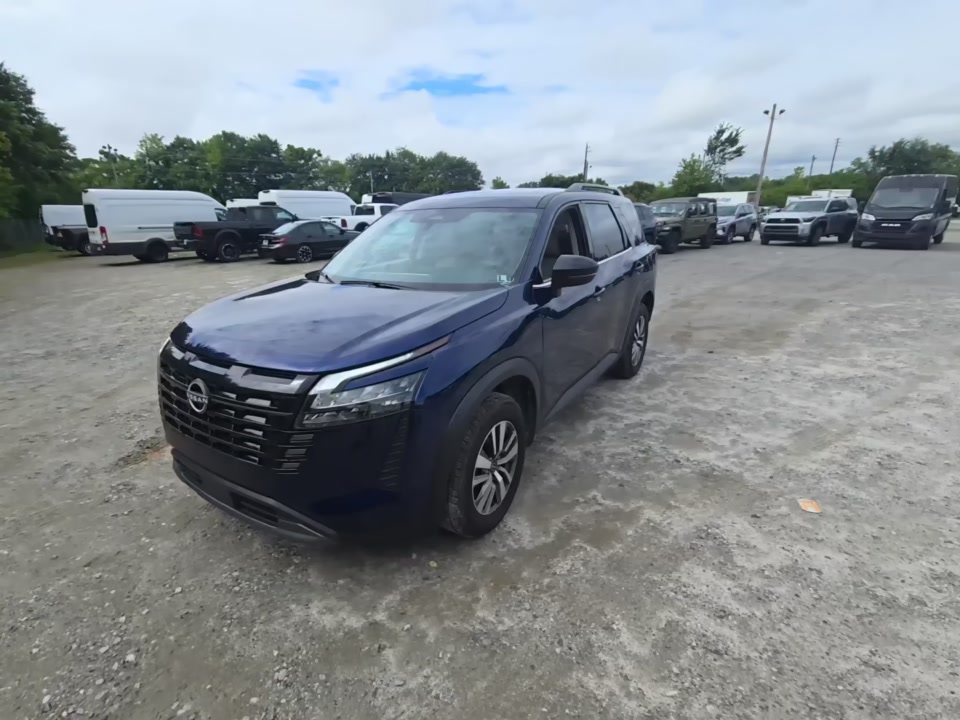 2026 Nissan Pathfinder SL FWD