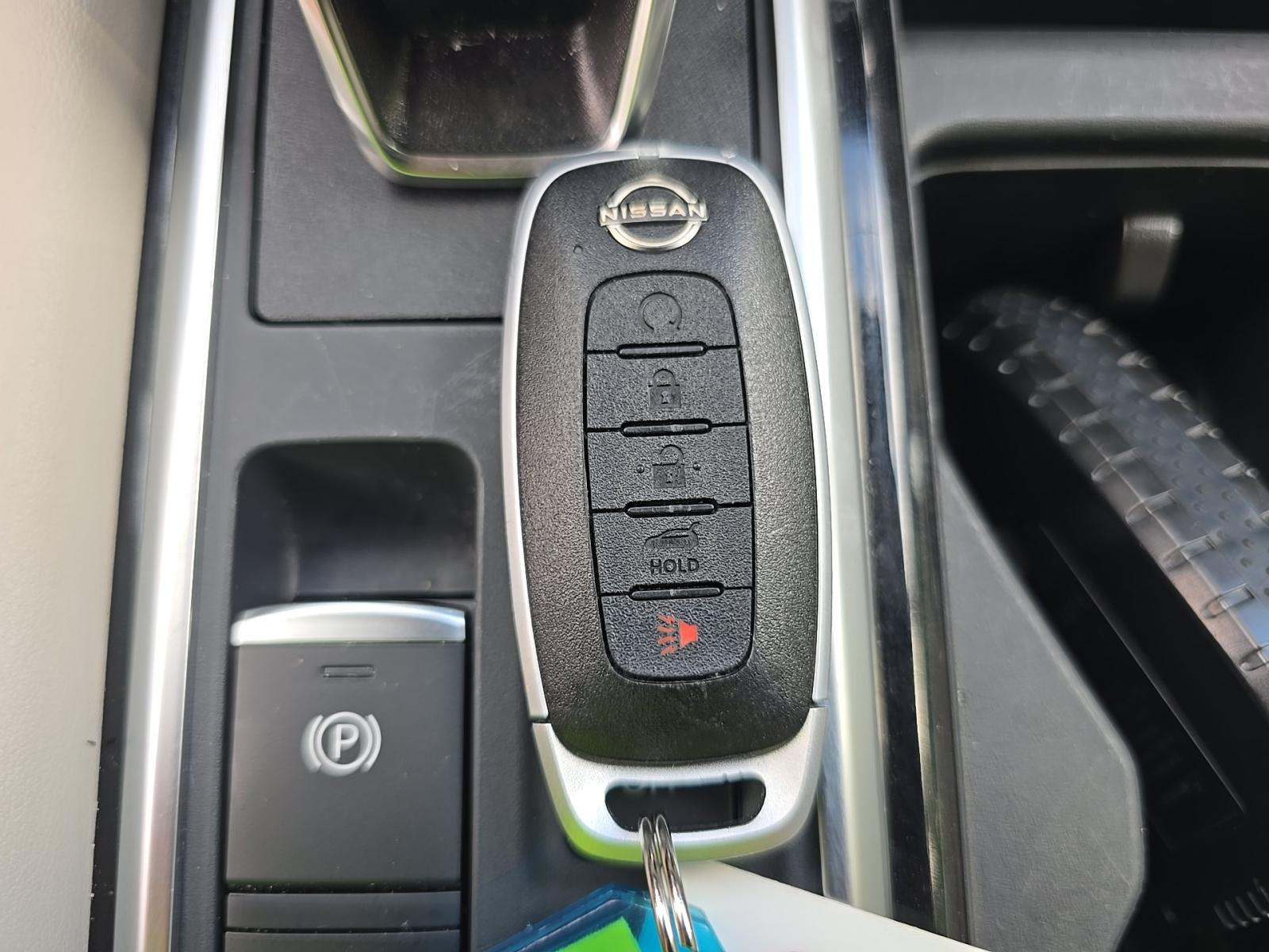2026 Nissan Pathfinder SL AWD