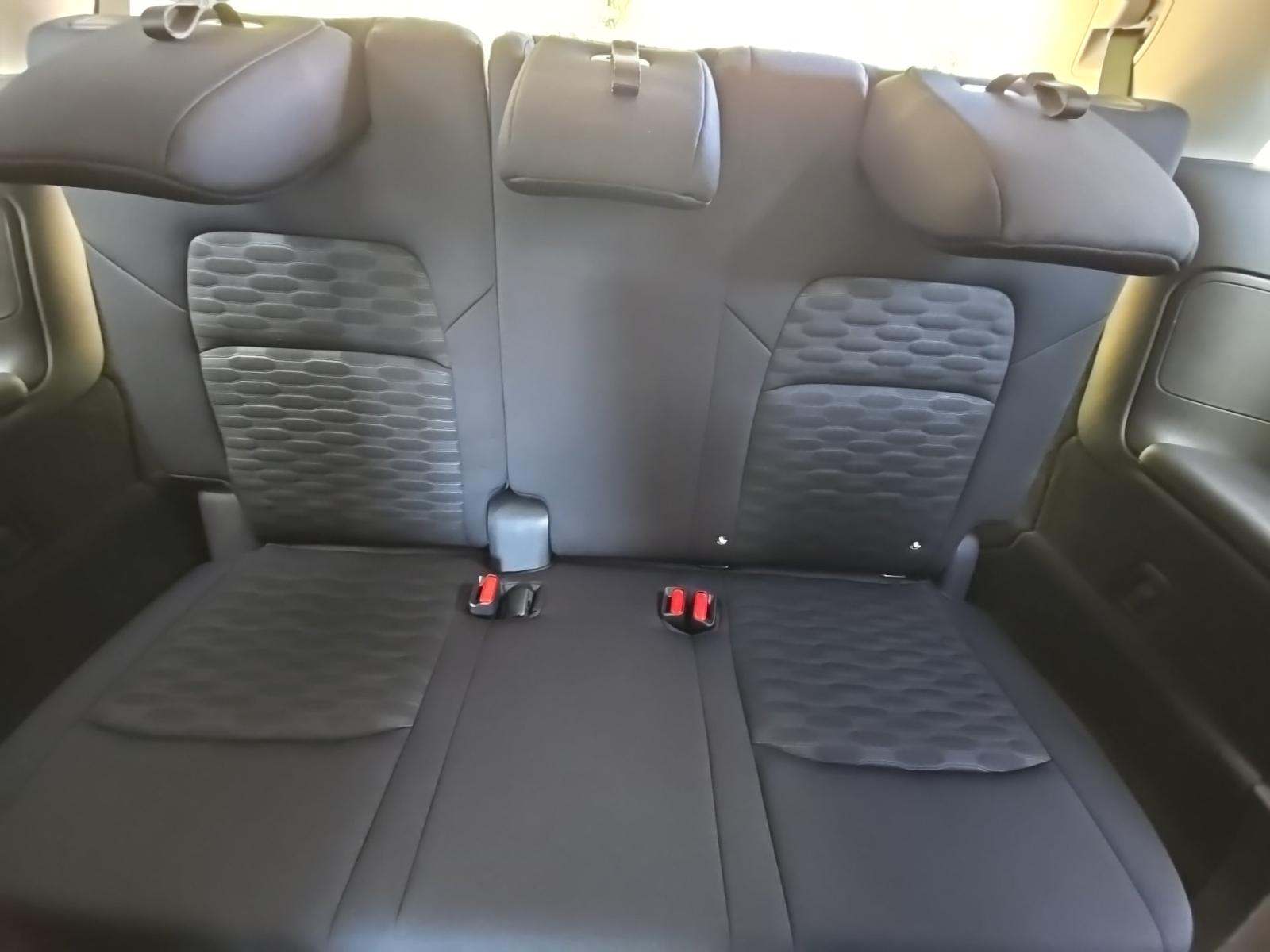 2025 Nissan Pathfinder SV FWD