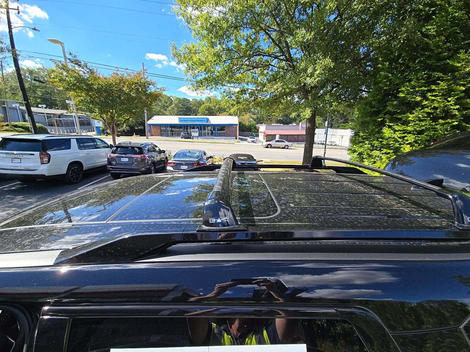 2025 Nissan Pathfinder SV FWD