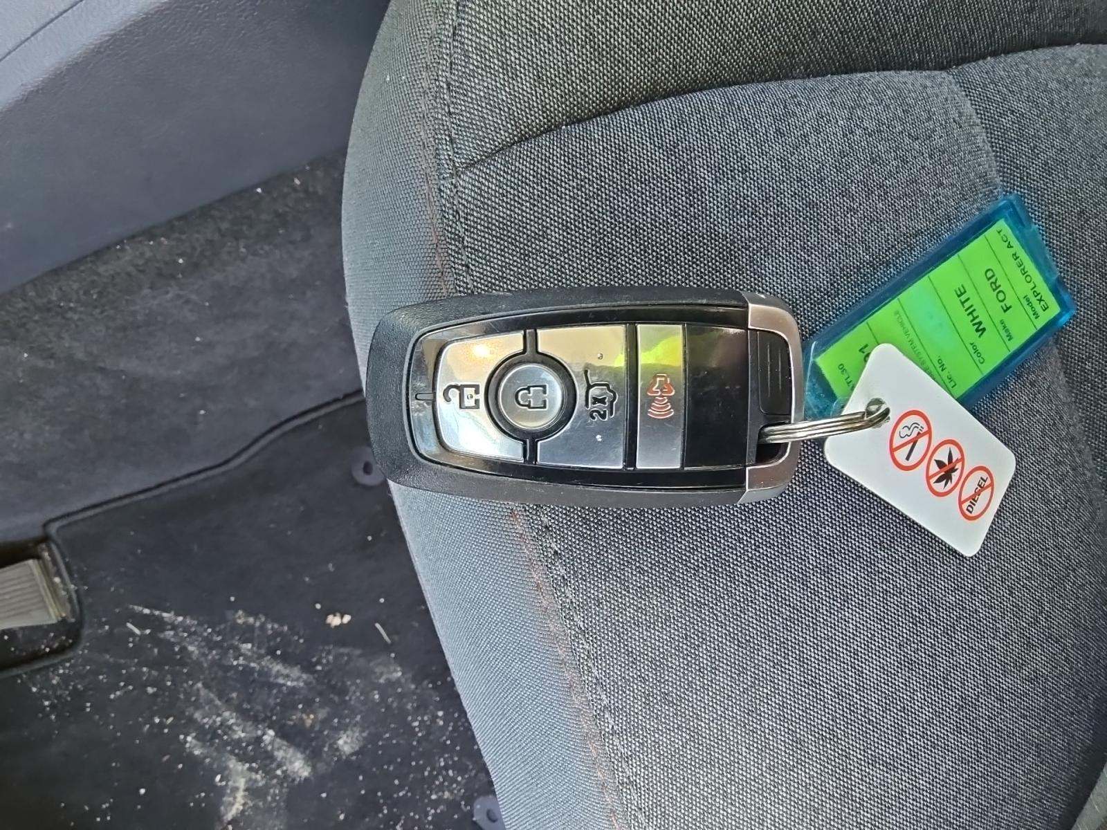 2025 Ford Explorer Active RWD