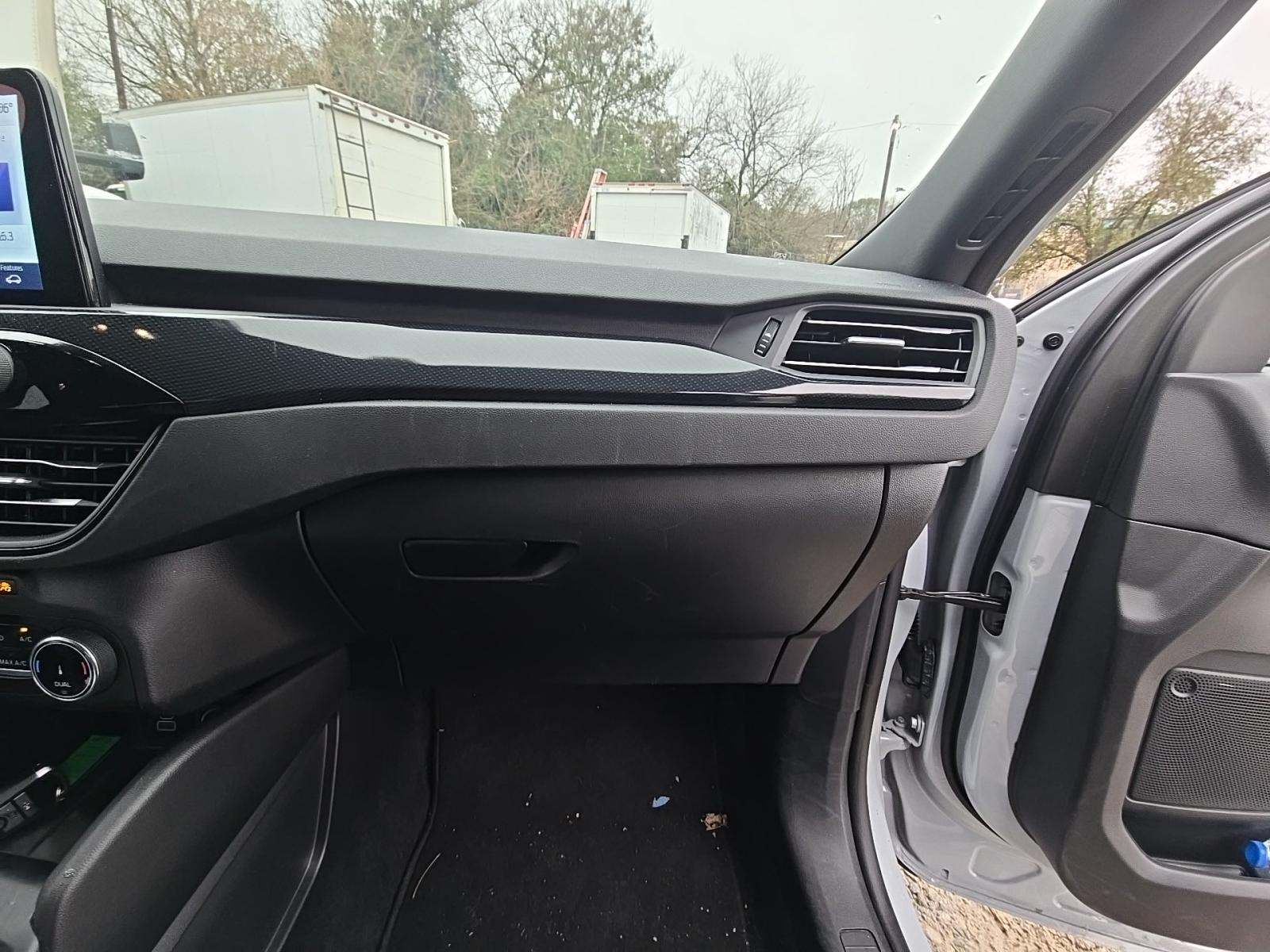 2025 Ford Escape ST-Line FWD