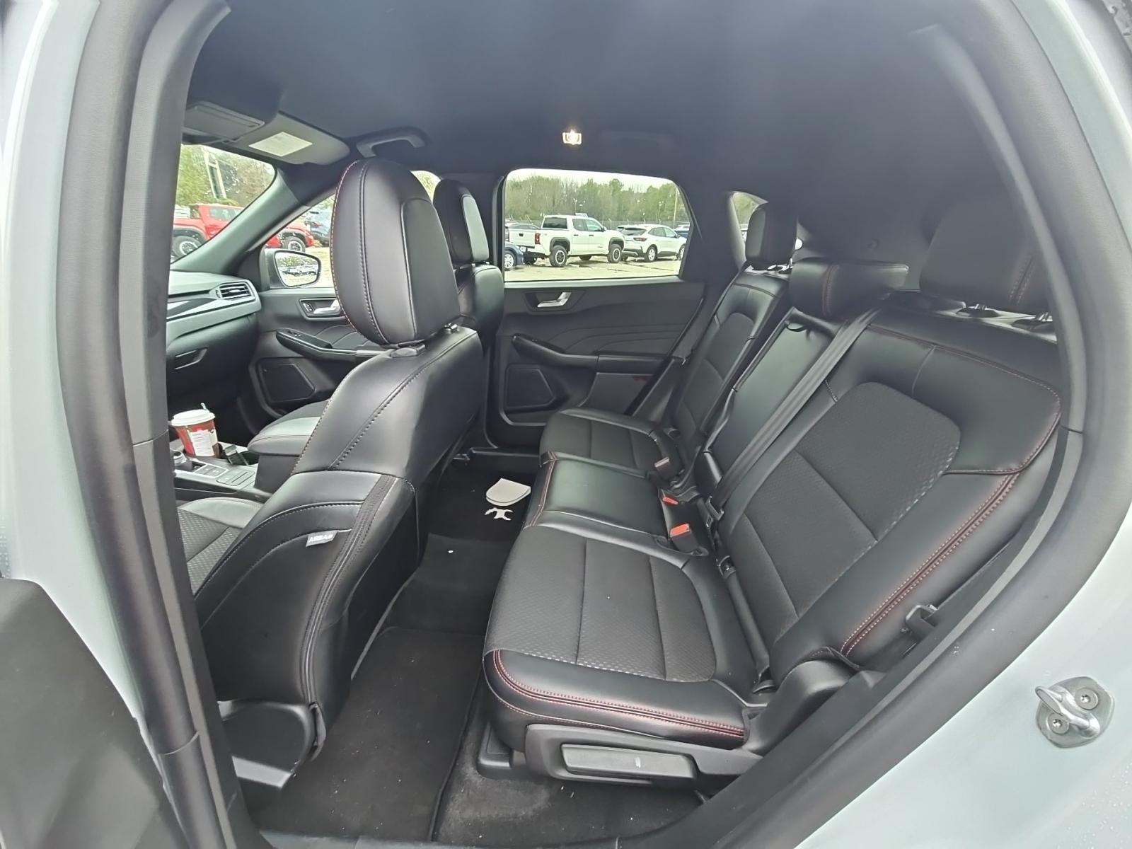 2025 Ford Escape ST-Line FWD