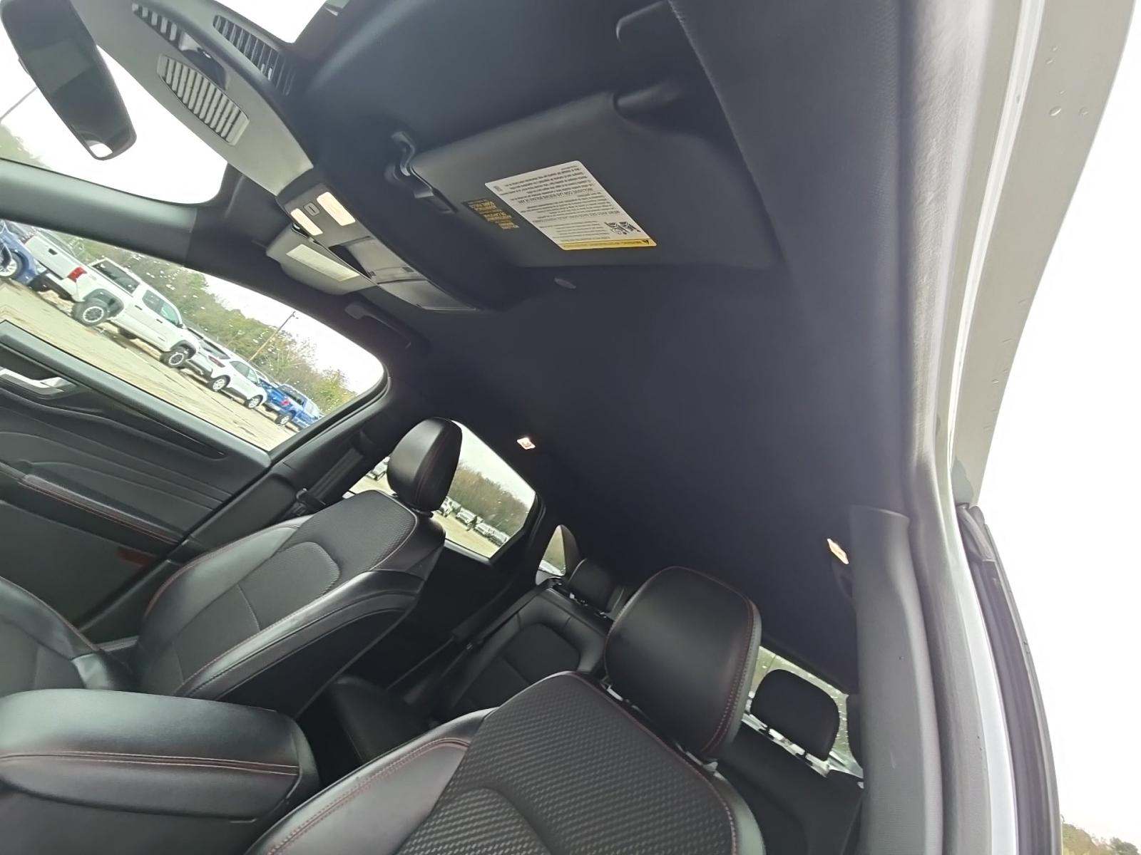 2025 Ford Escape ST-Line FWD