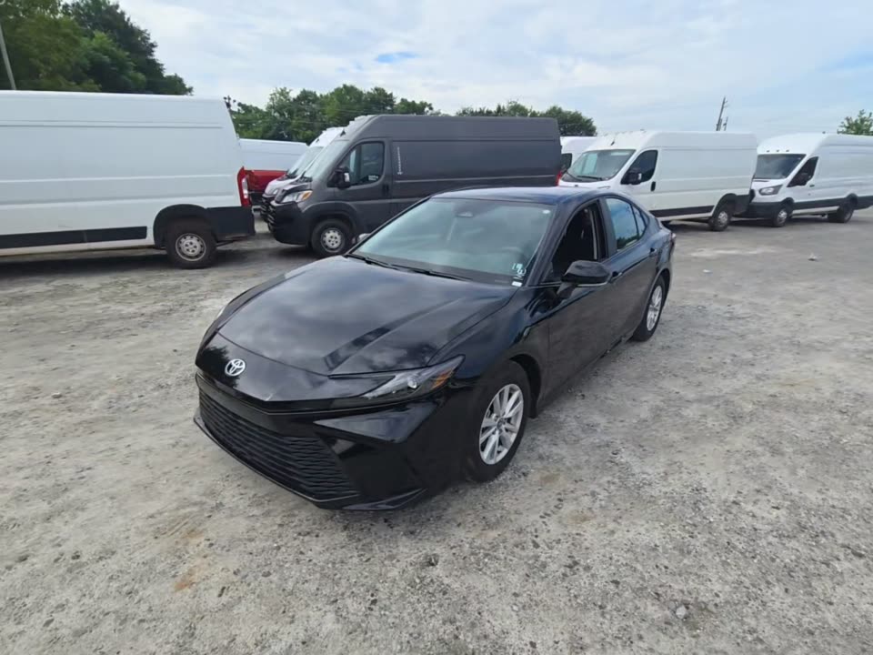 2026 Toyota Camry LE FWD
