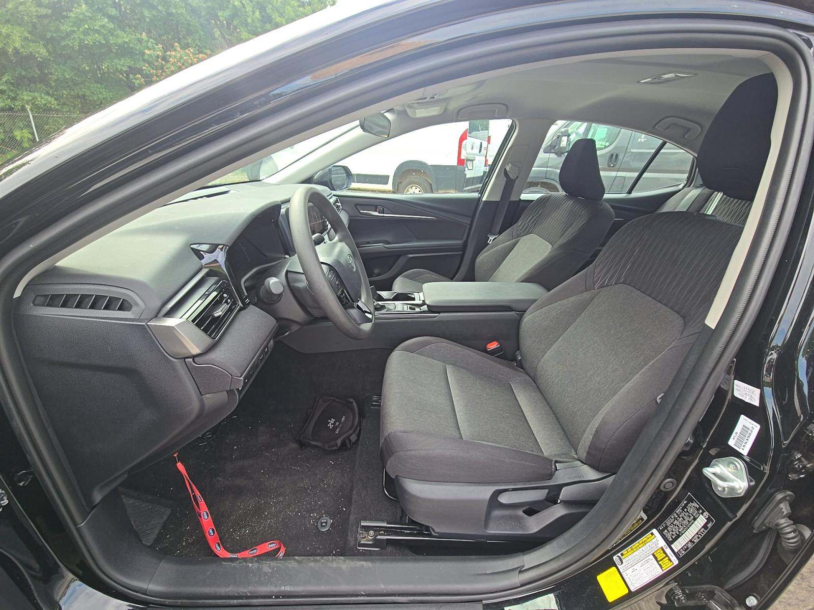 2026 Toyota Camry LE FWD