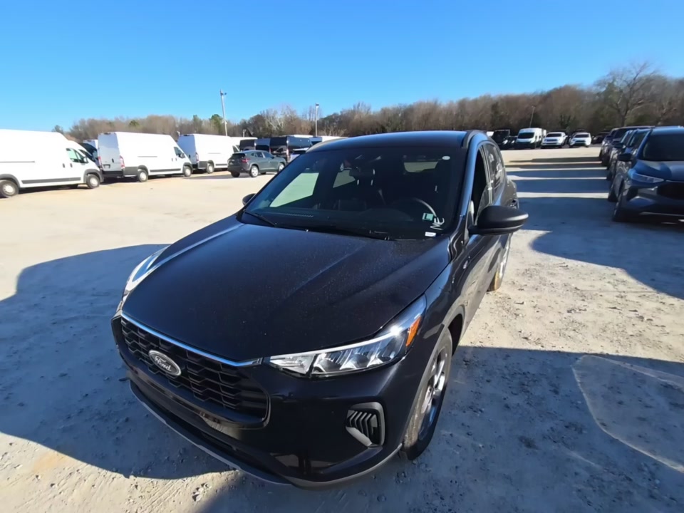 2025 Ford Escape ST-Line FWD