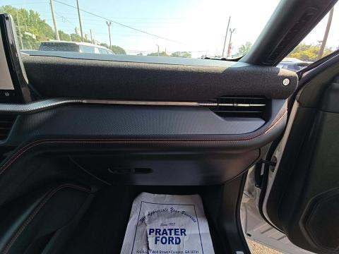2025 Ford Explorer ST-Line RWD
