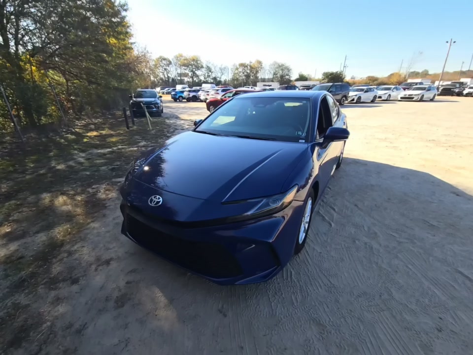 2025 Toyota Camry LE FWD
