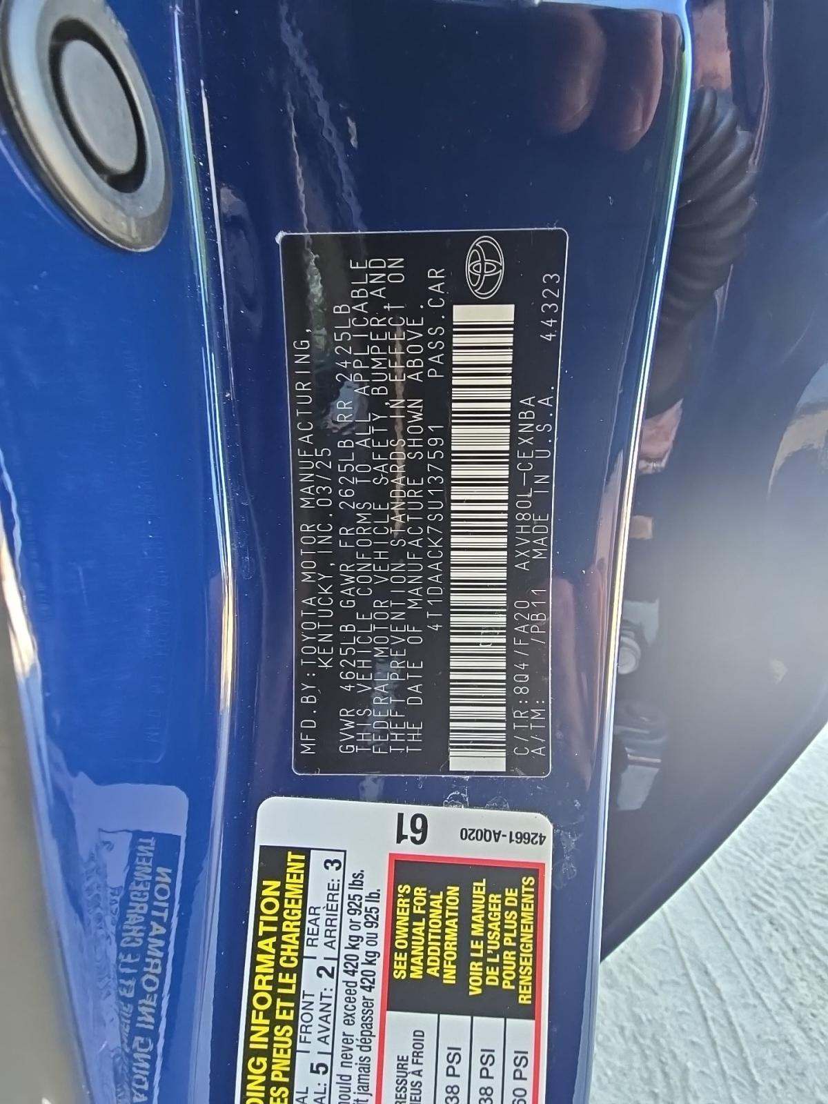 2025 Toyota Camry LE FWD