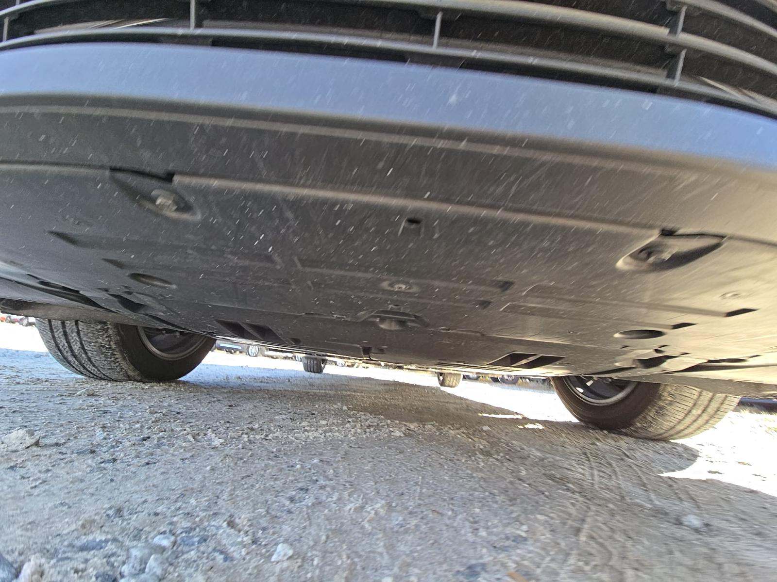 2025 Toyota Prius LE FWD