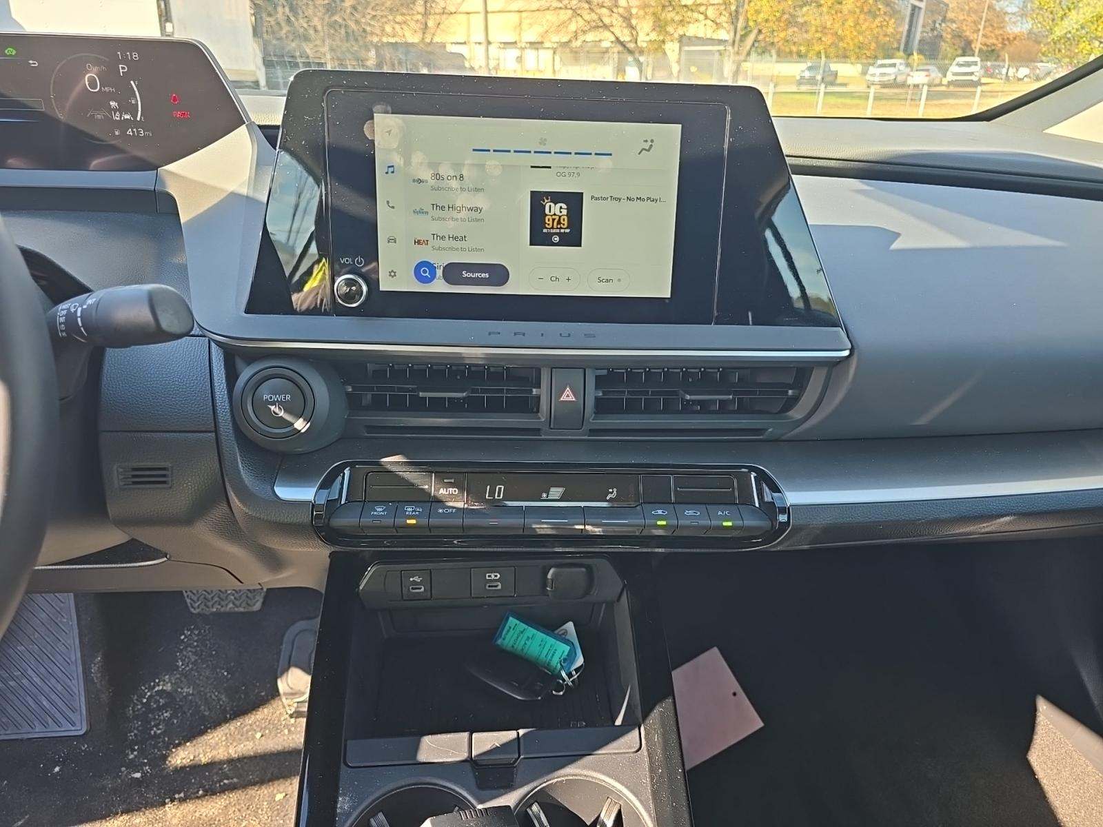 2025 Toyota Prius LE FWD