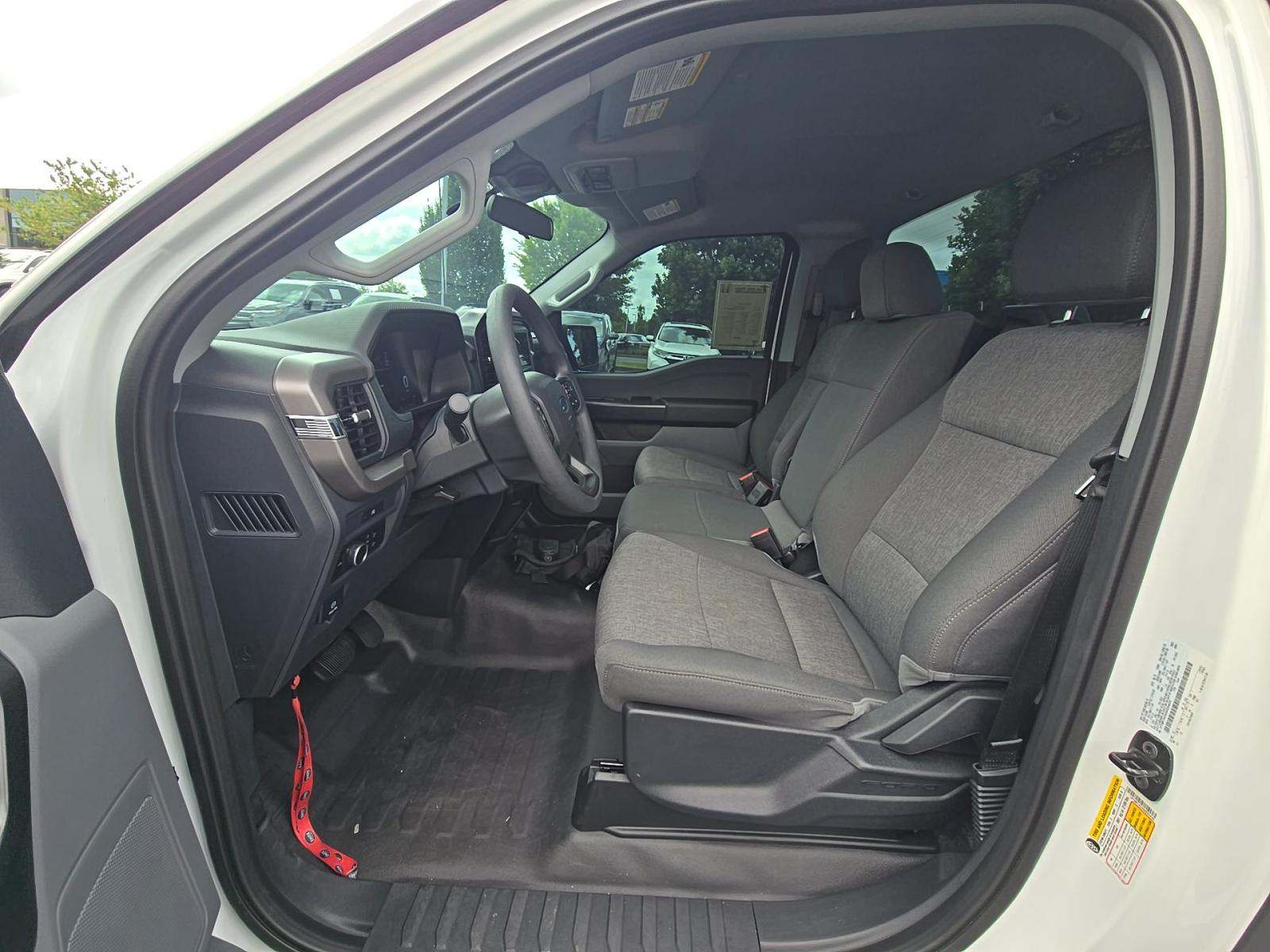 2025 Ford F-150 XL RWD