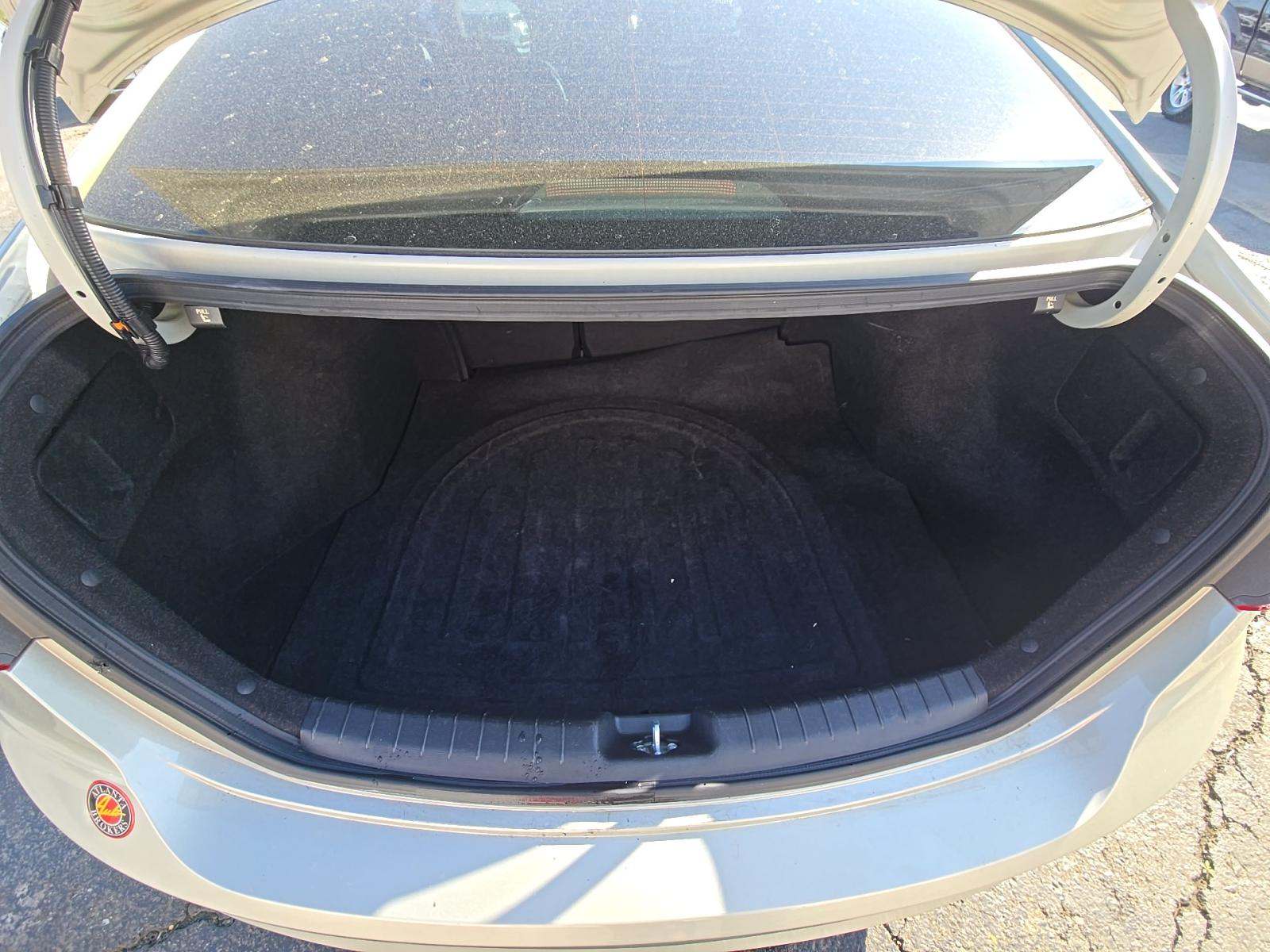 HYUNDAI VALUE EDITION - 10