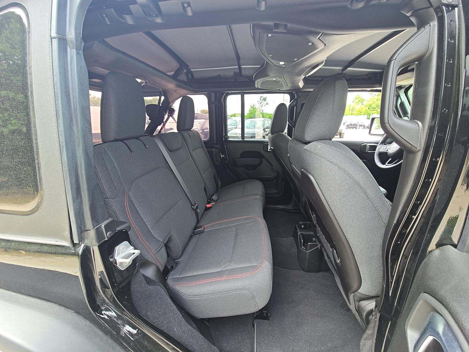 2026 Jeep Wrangler Rubicon AWD