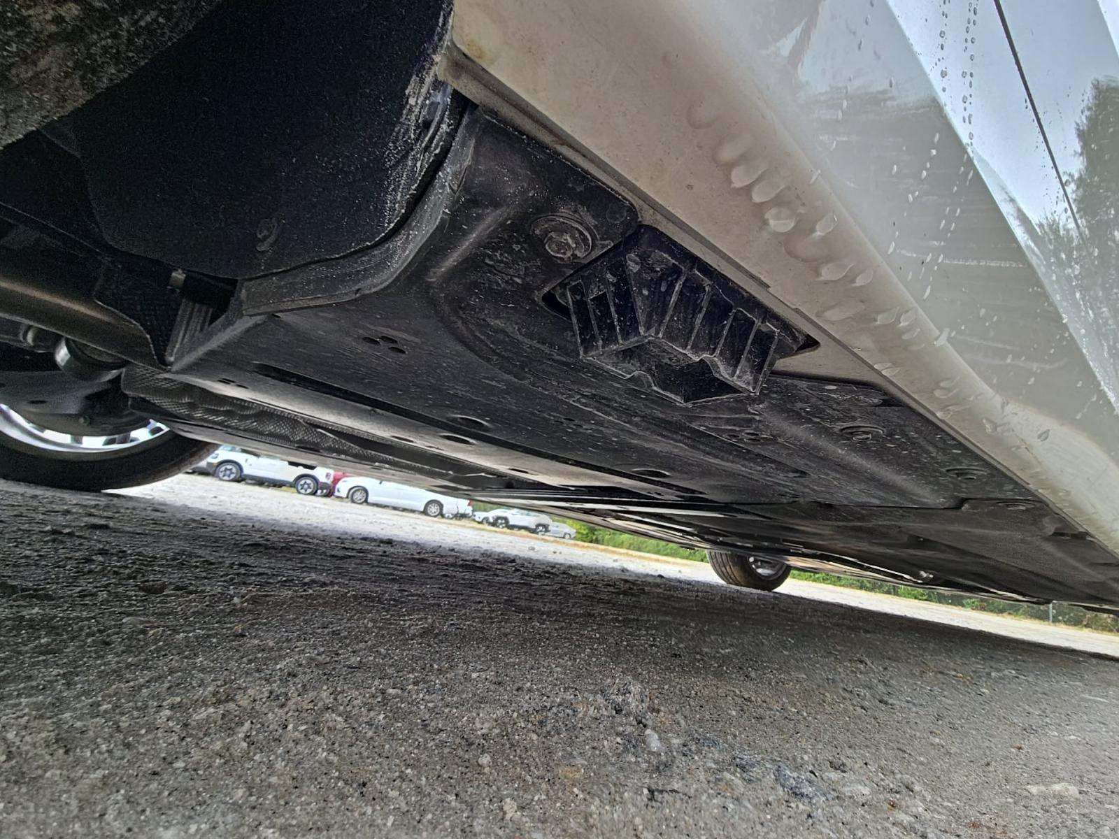 2025 BMW 3 Series 330i RWD