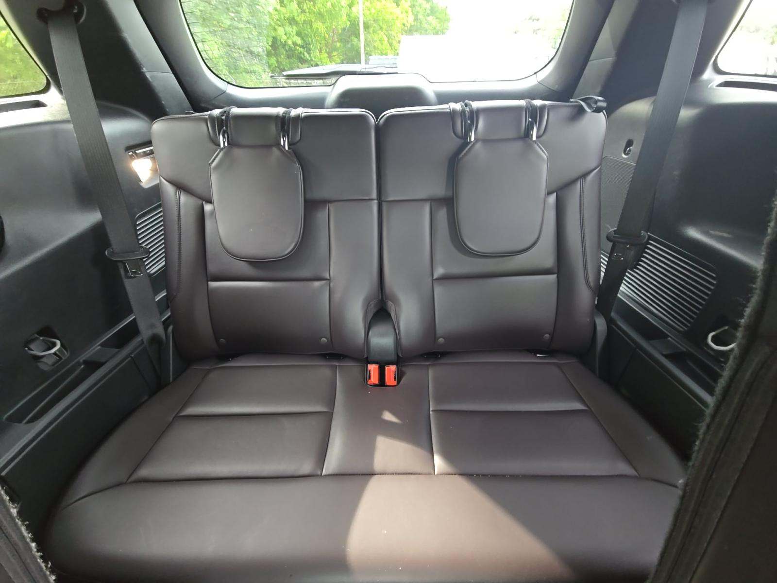 FORD EXPLORER - 10