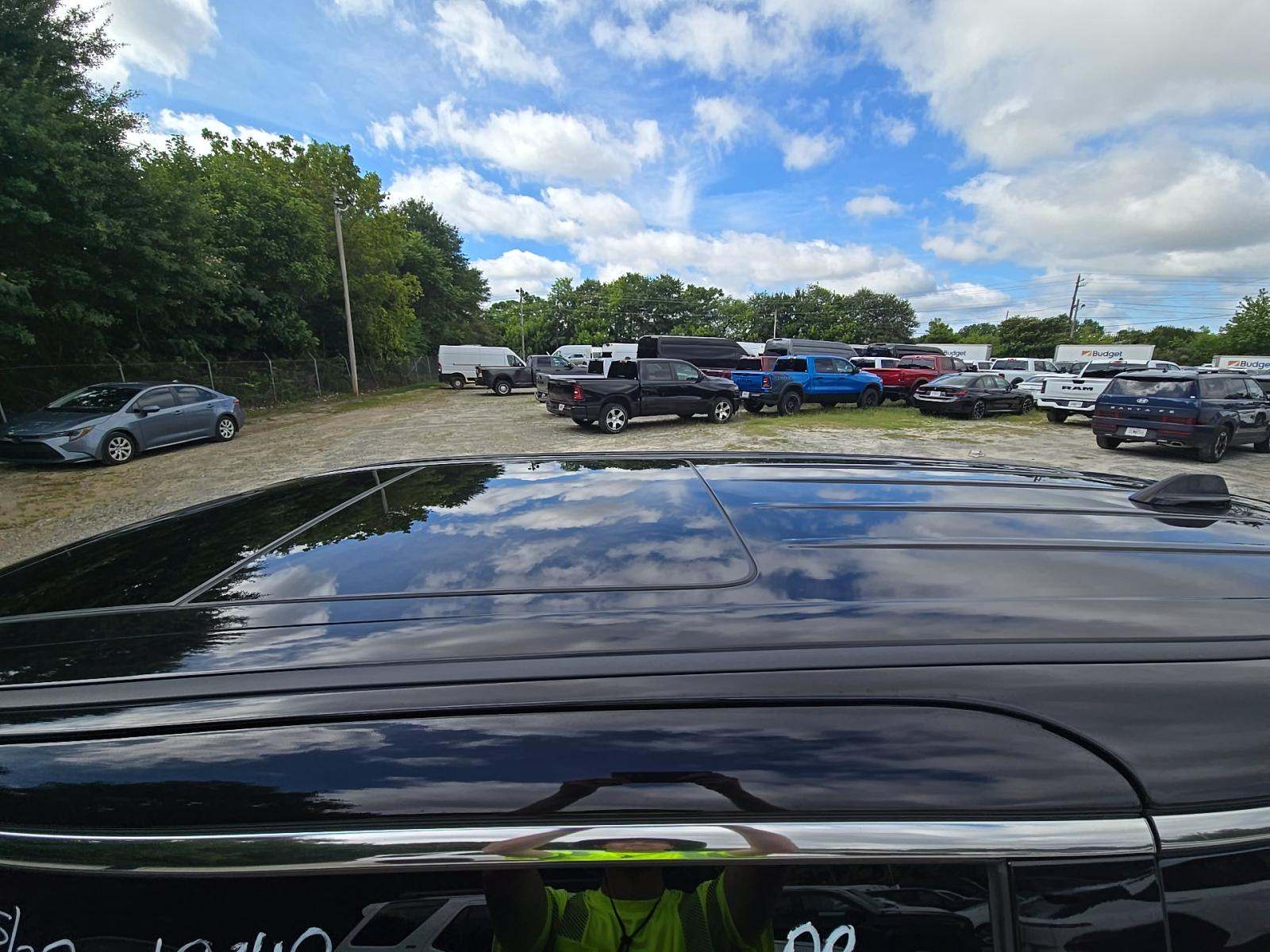 2026 Chrysler Pacifica Limited FWD