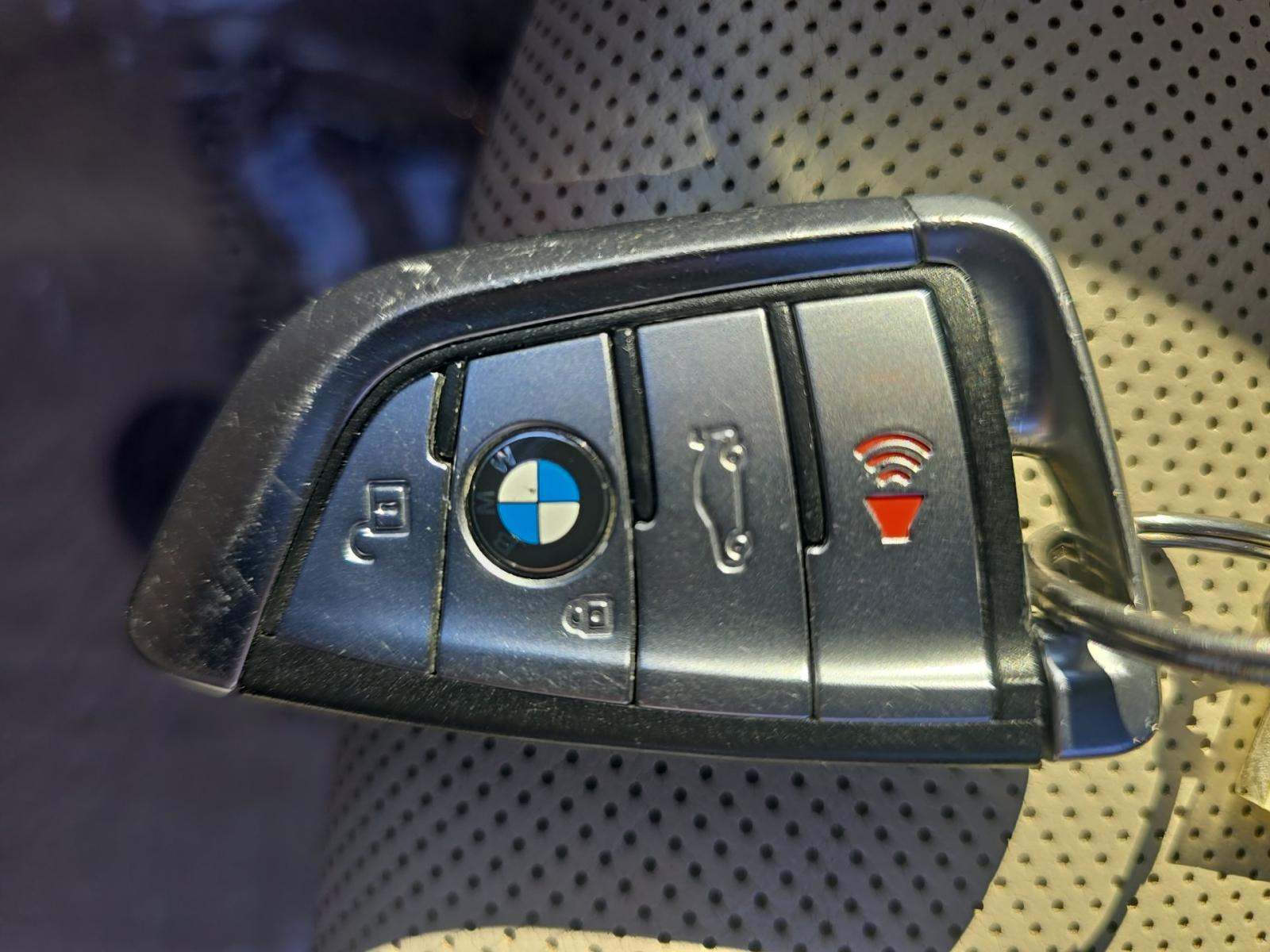 2022 BMW 8 Series 840i xDrive AWD