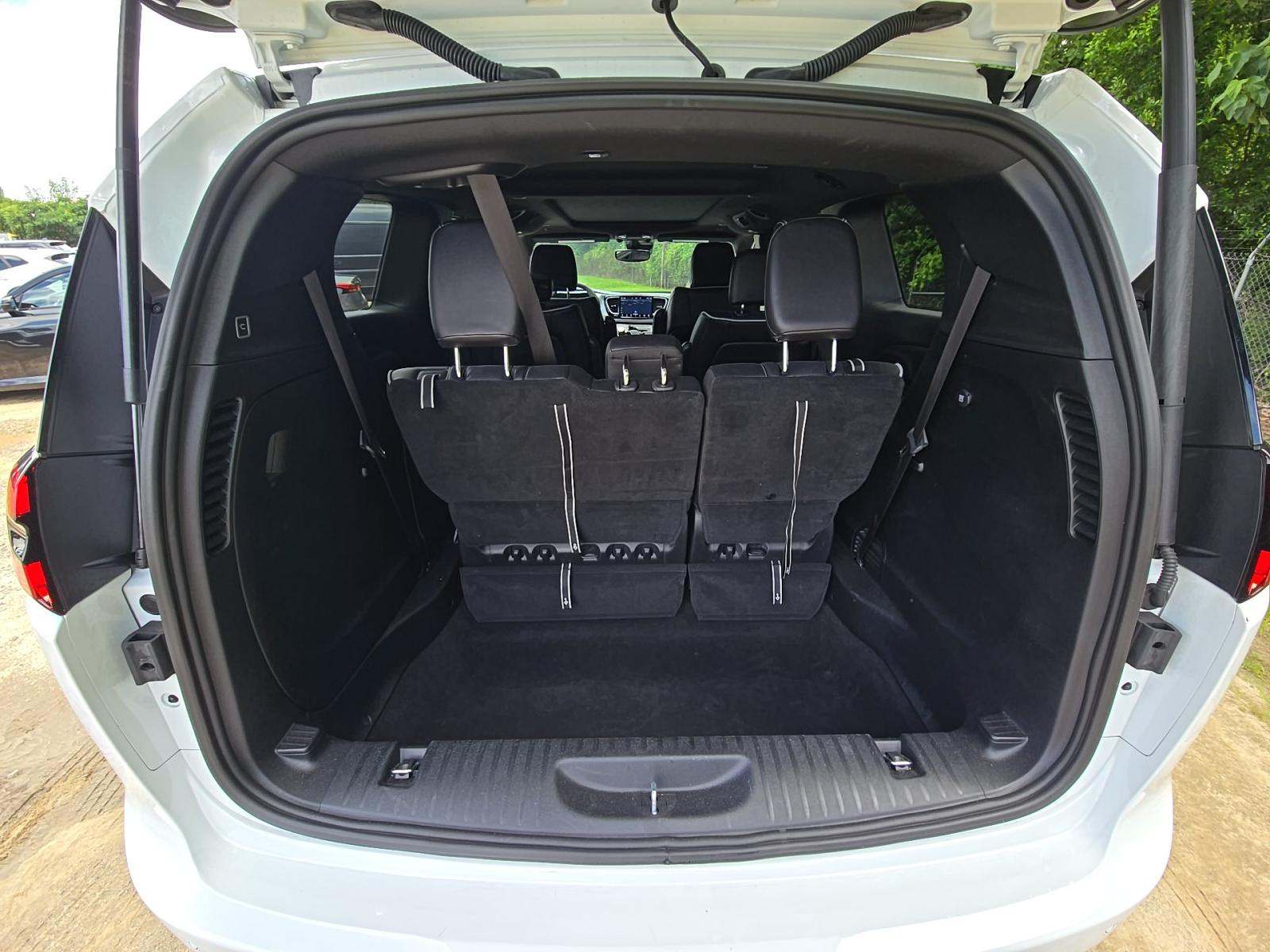 2026 Chrysler Pacifica Limited FWD