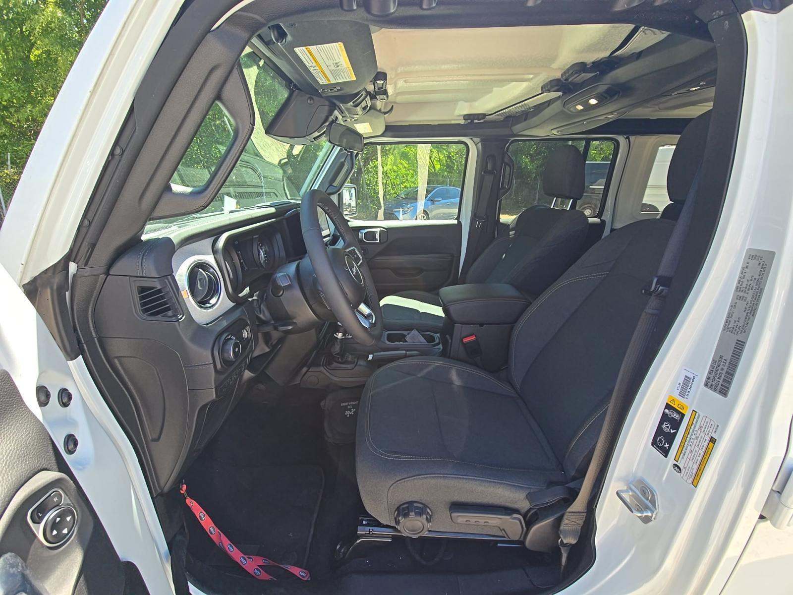 2026 Jeep Wrangler Sahara AWD