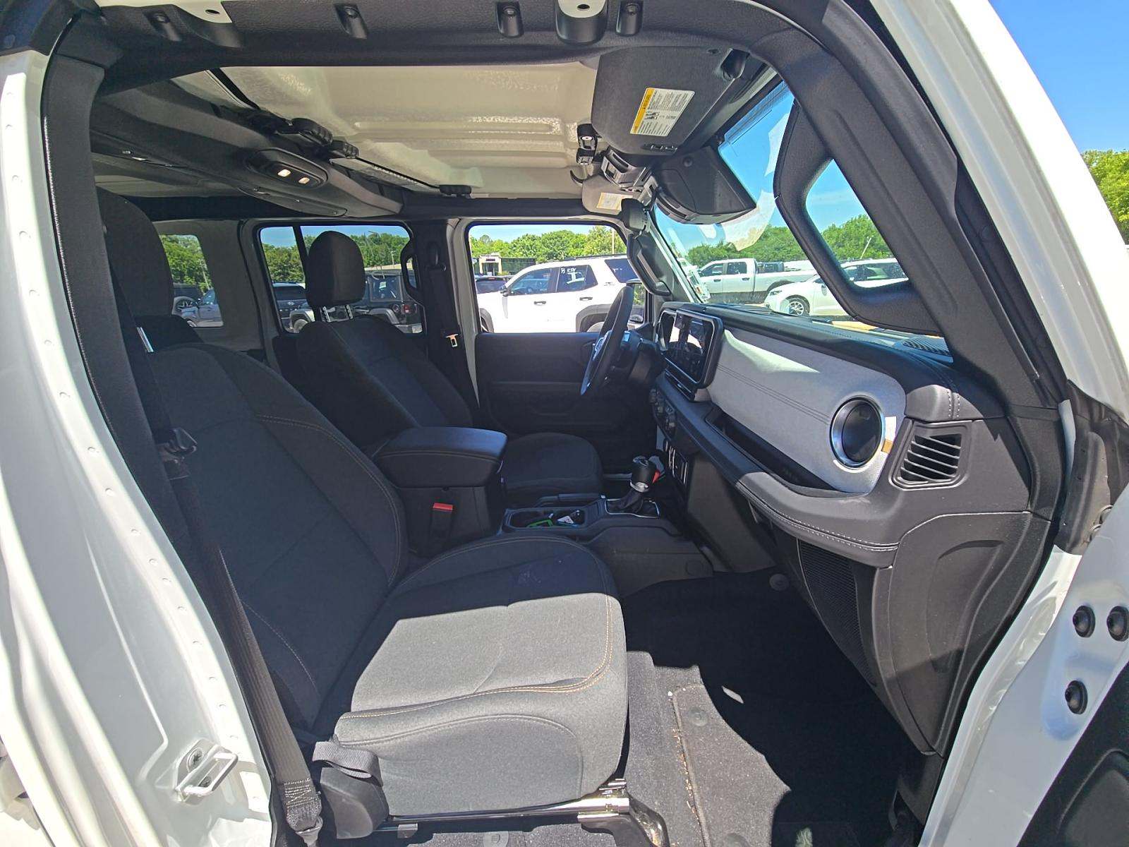 2026 Jeep Wrangler Sahara AWD