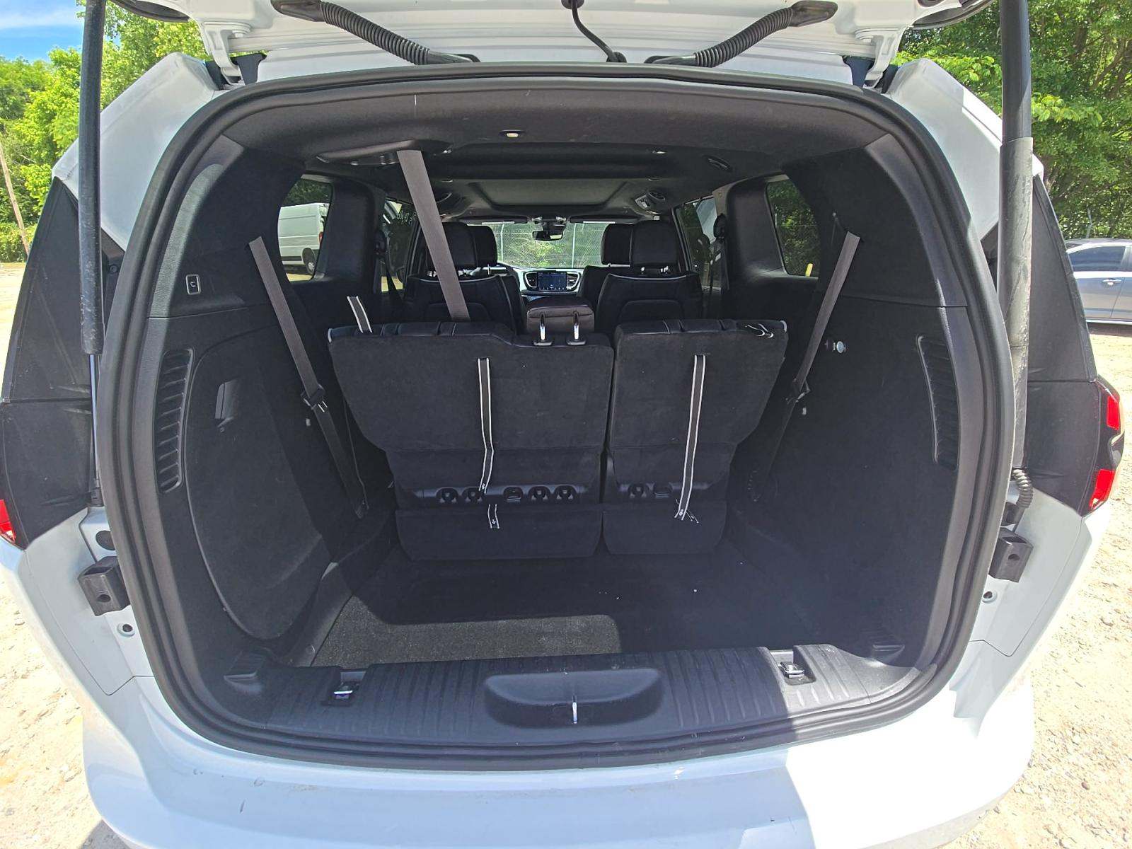2026 Chrysler Pacifica Limited FWD