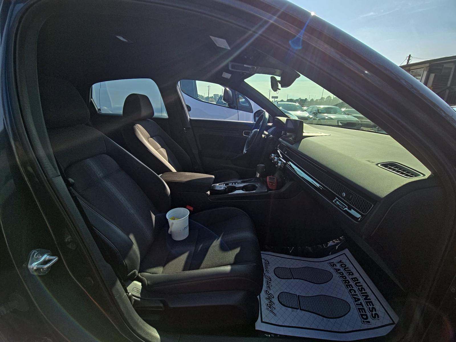 2025 Honda Civic Sport FWD