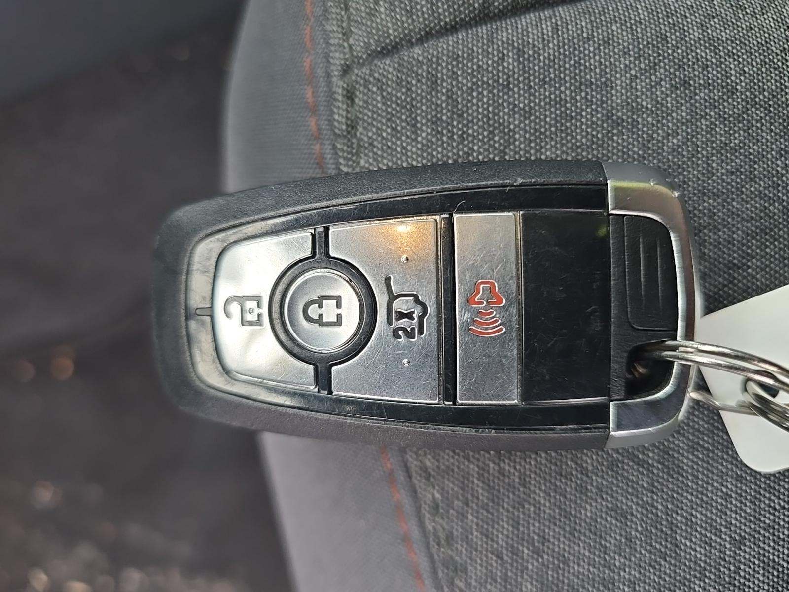 2025 Ford Explorer Active RWD