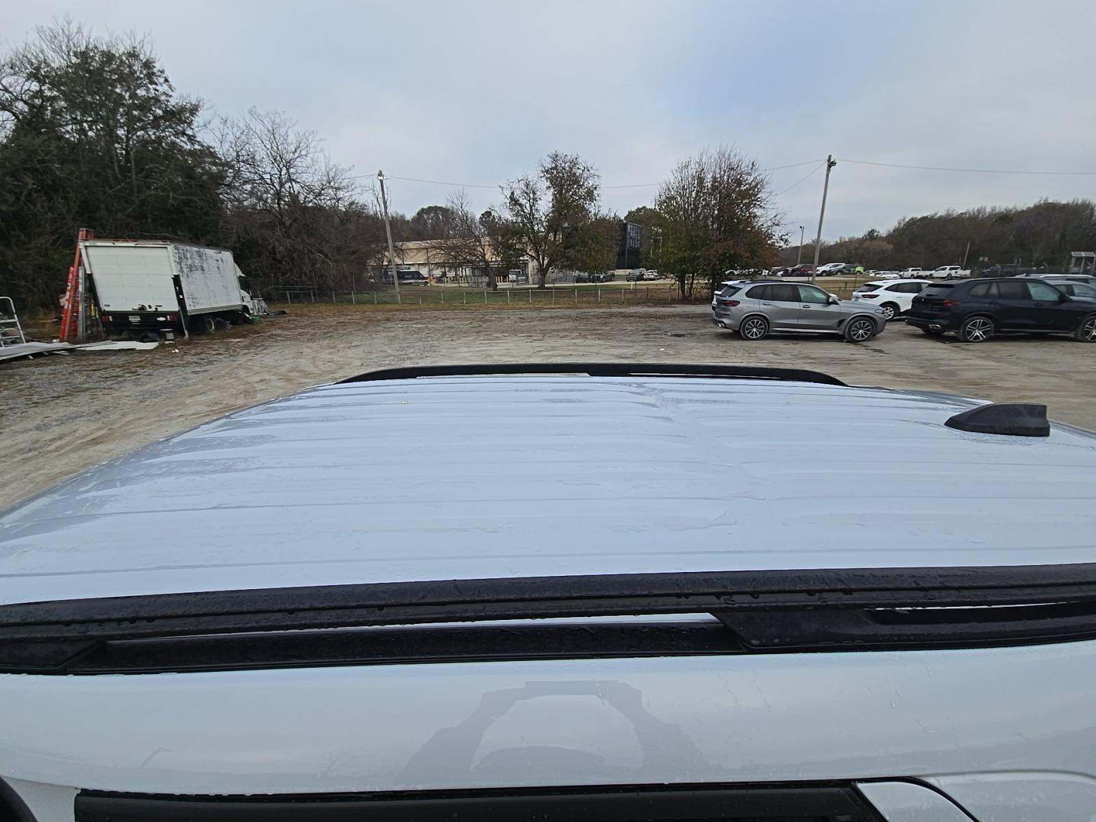 2025 Ford Explorer Active RWD