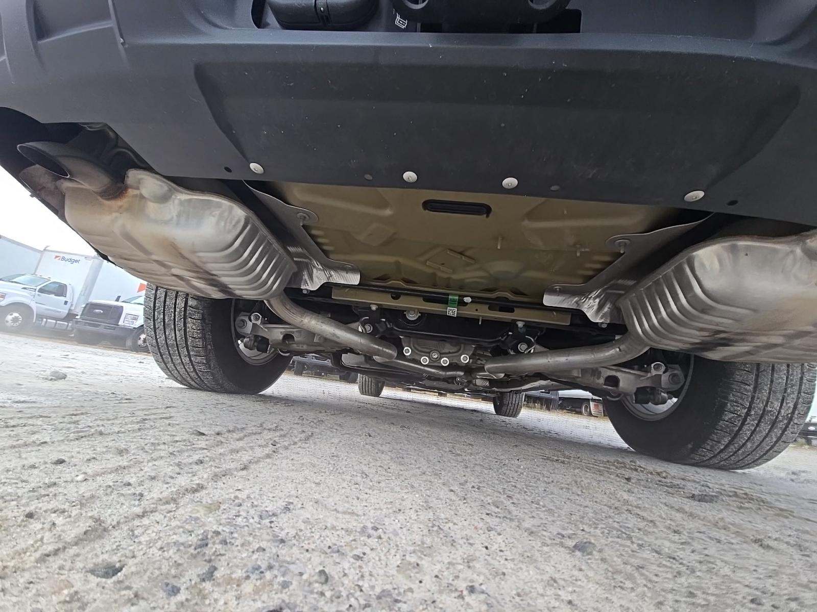 2025 Ford Explorer Active RWD