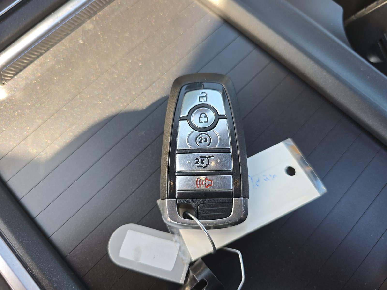FORD EXPEDITION - 4