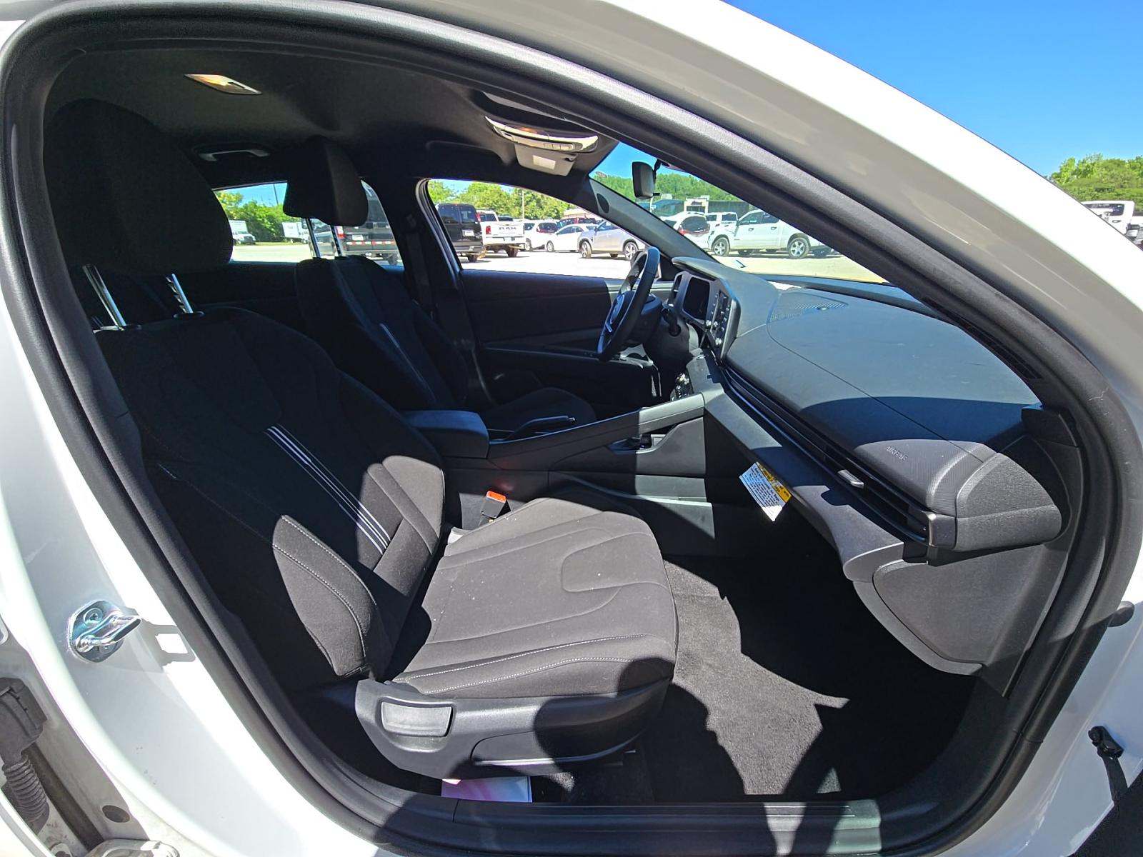 2026 Hyundai Elantra SEL Sport FWD