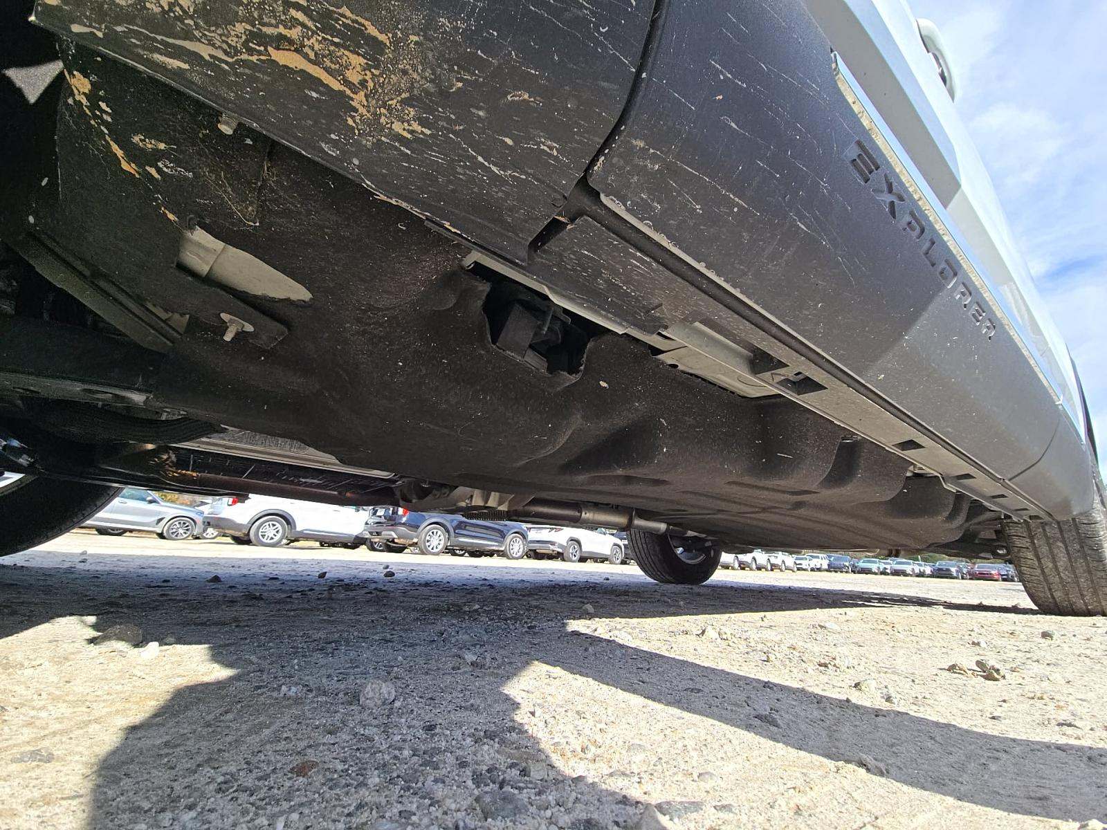 2025 Ford Explorer Active RWD