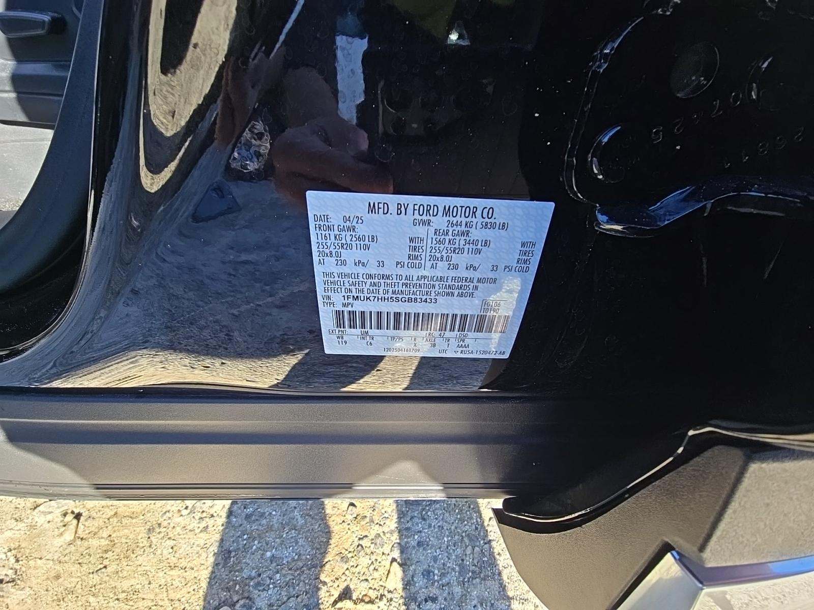 2025 Ford Explorer Platinum RWD