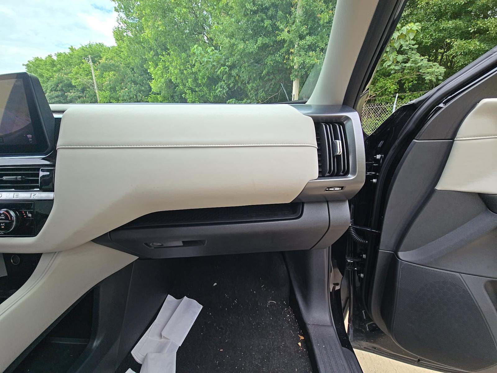 2026 Nissan Pathfinder SL AWD