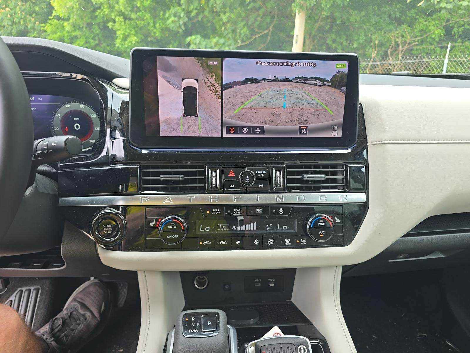 2026 Nissan Pathfinder SL AWD