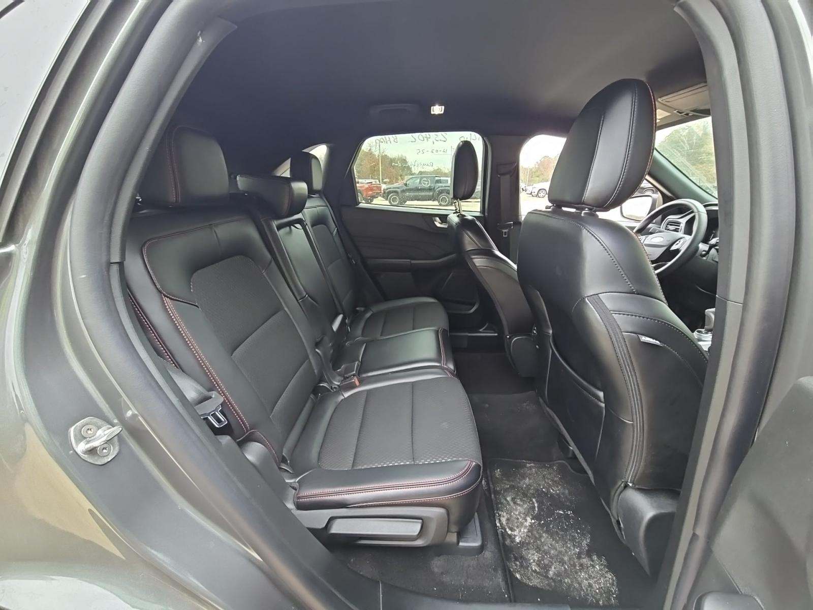 2025 Ford Escape ST-Line FWD