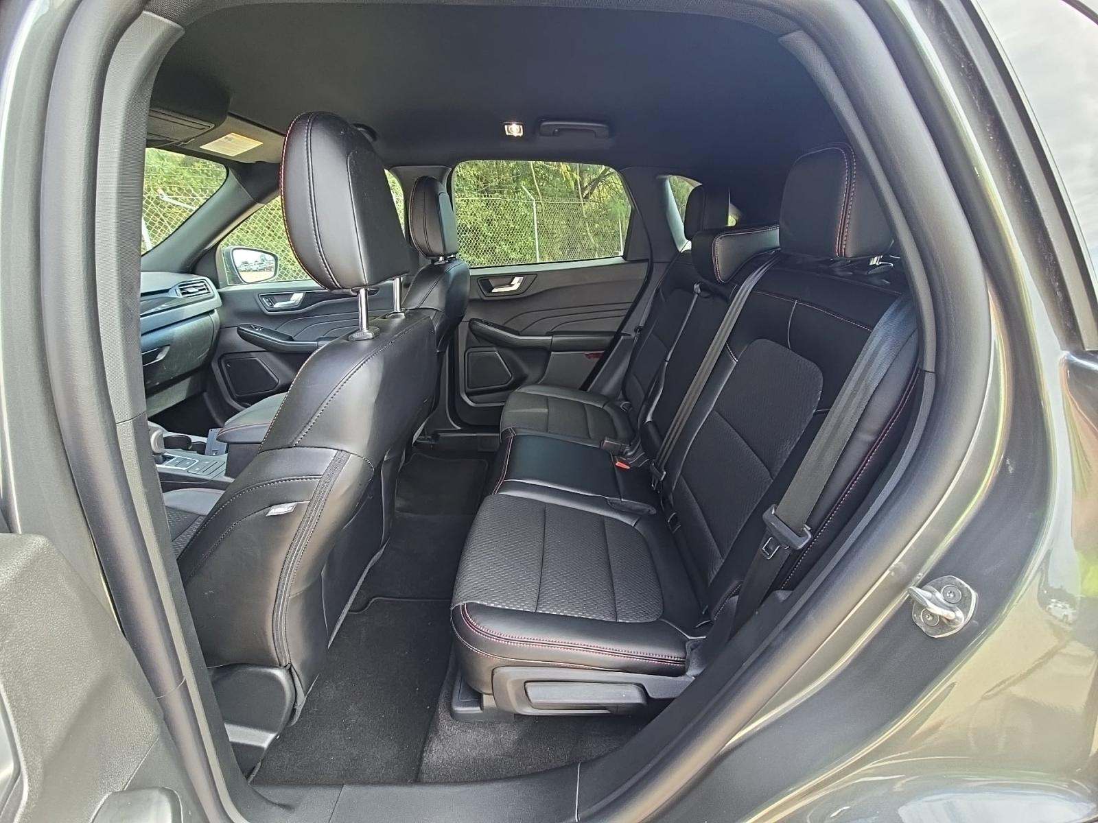 2025 Ford Escape ST-Line FWD