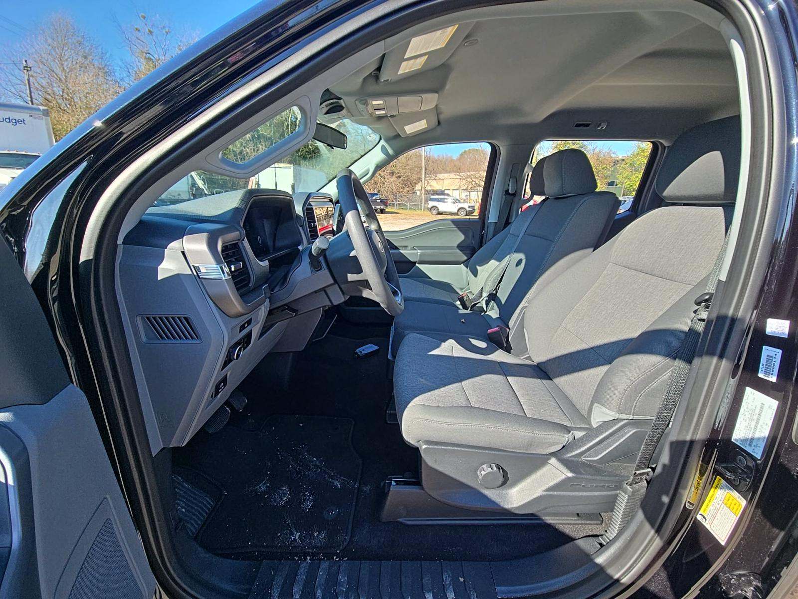 2025 Ford F-150 XLT AWD