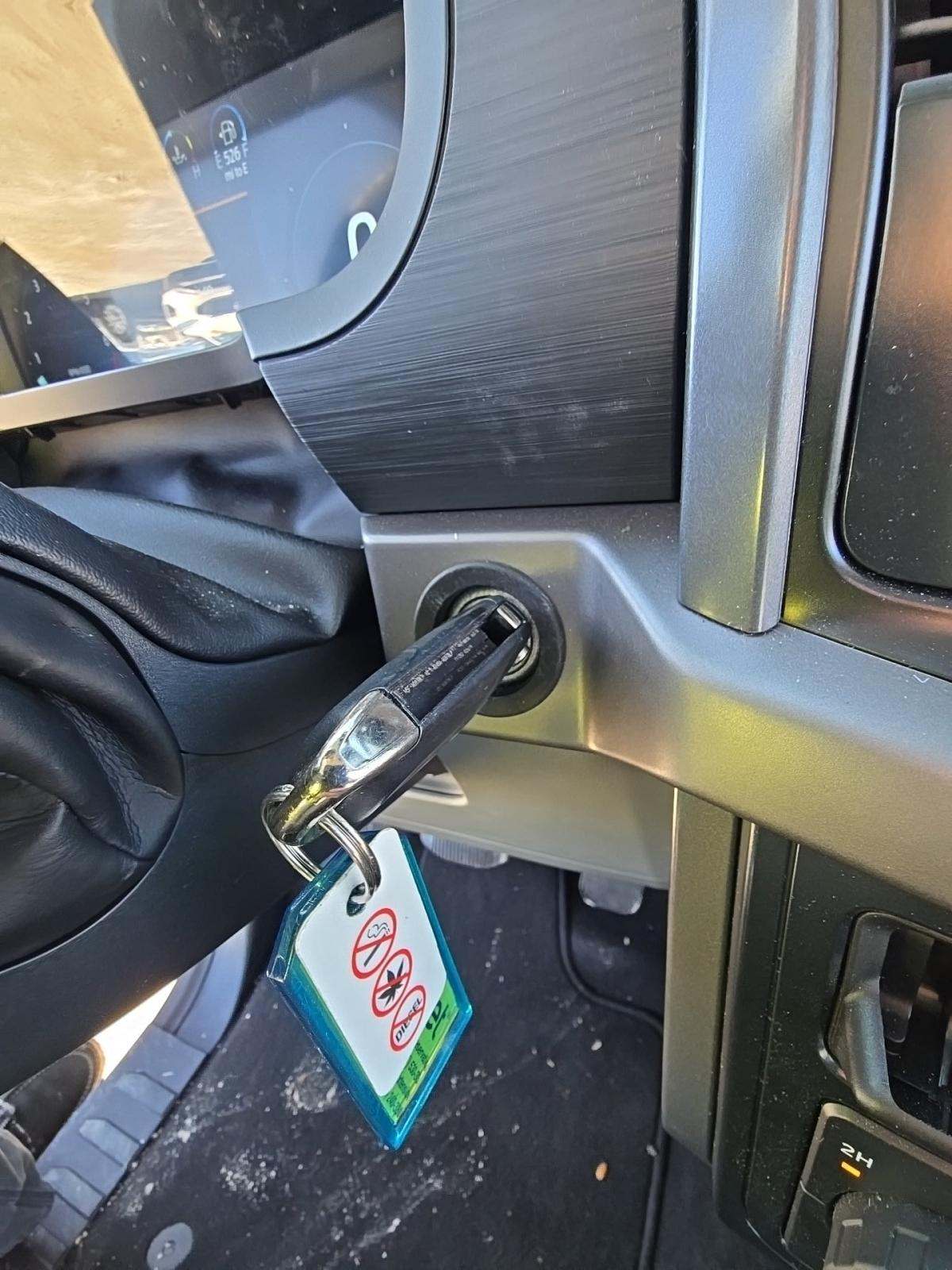 2025 Ford F-150 XLT AWD