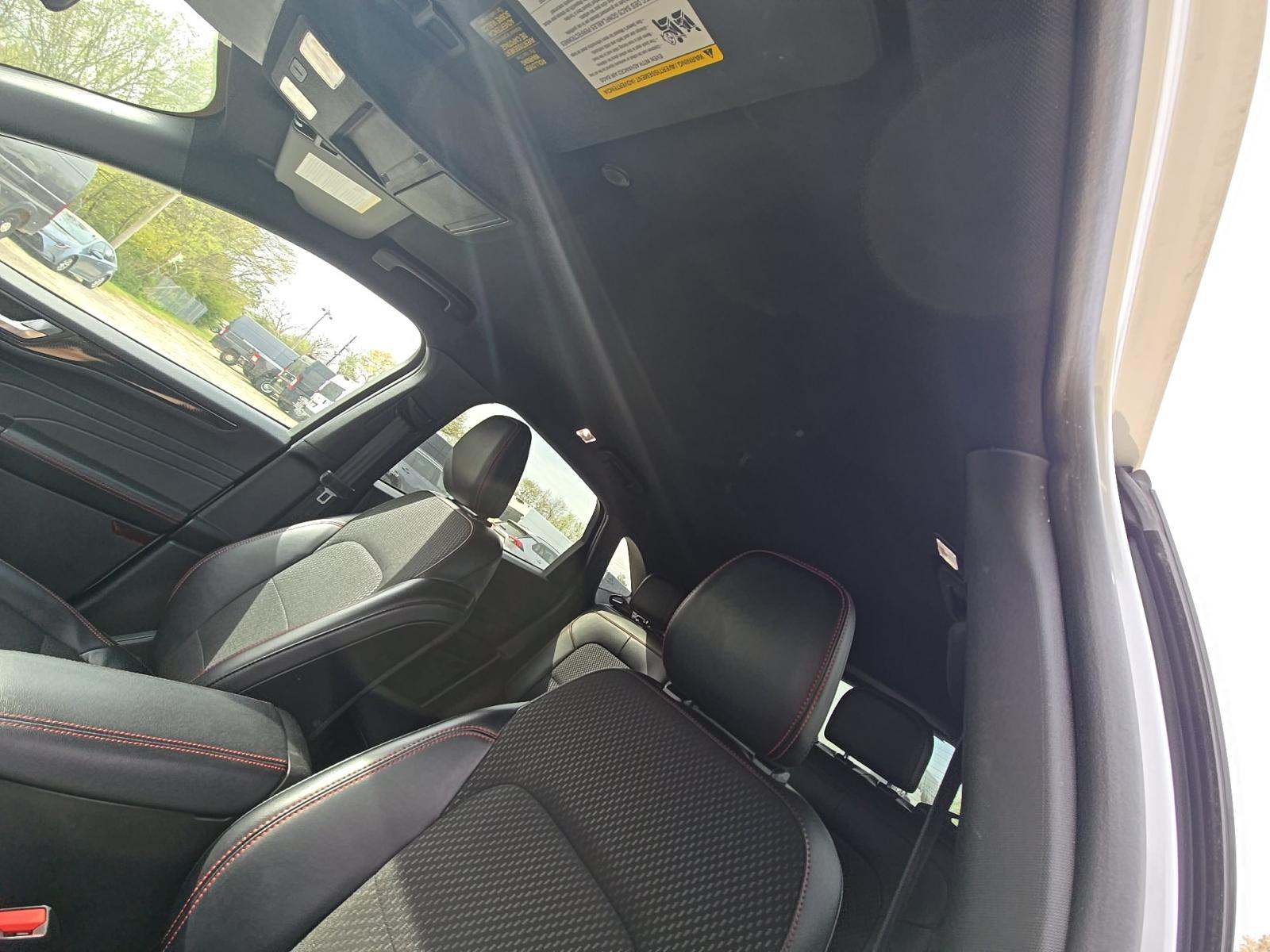 2025 Ford Escape ST-Line FWD