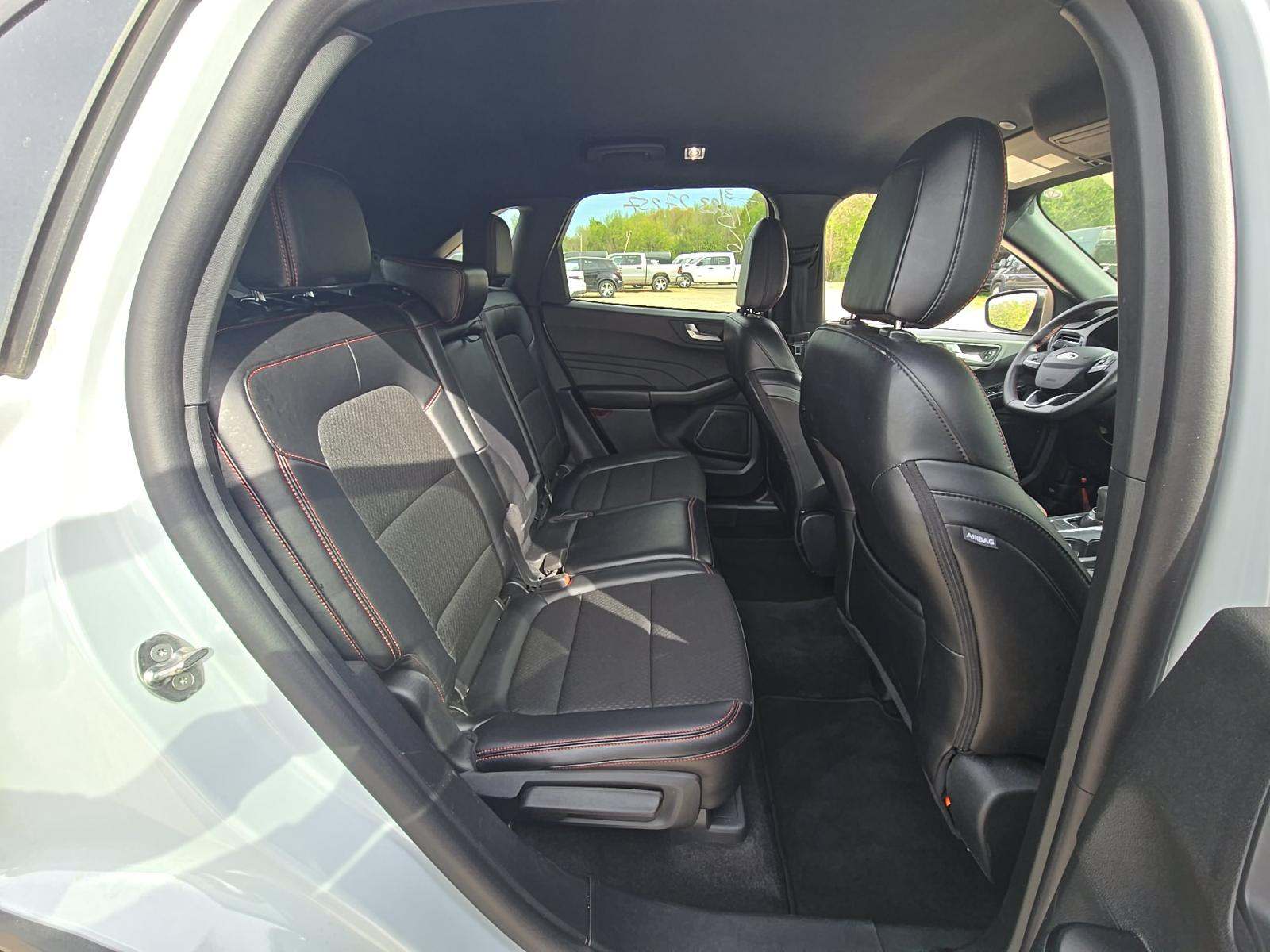 2025 Ford Escape ST-Line FWD